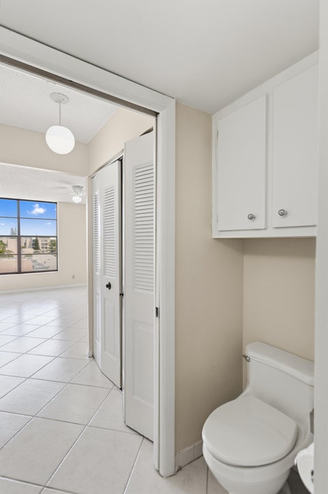 Tiny photo for 17 Royal Palm Way #6010, Boca Raton, FL 33432 (MLS # B26087067)