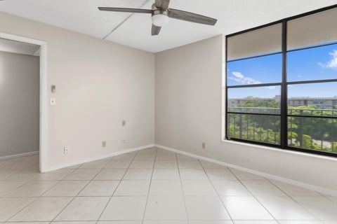 Tiny photo for 17 Royal Palm Way #6010, Boca Raton, FL 33432 (MLS # B26087067)