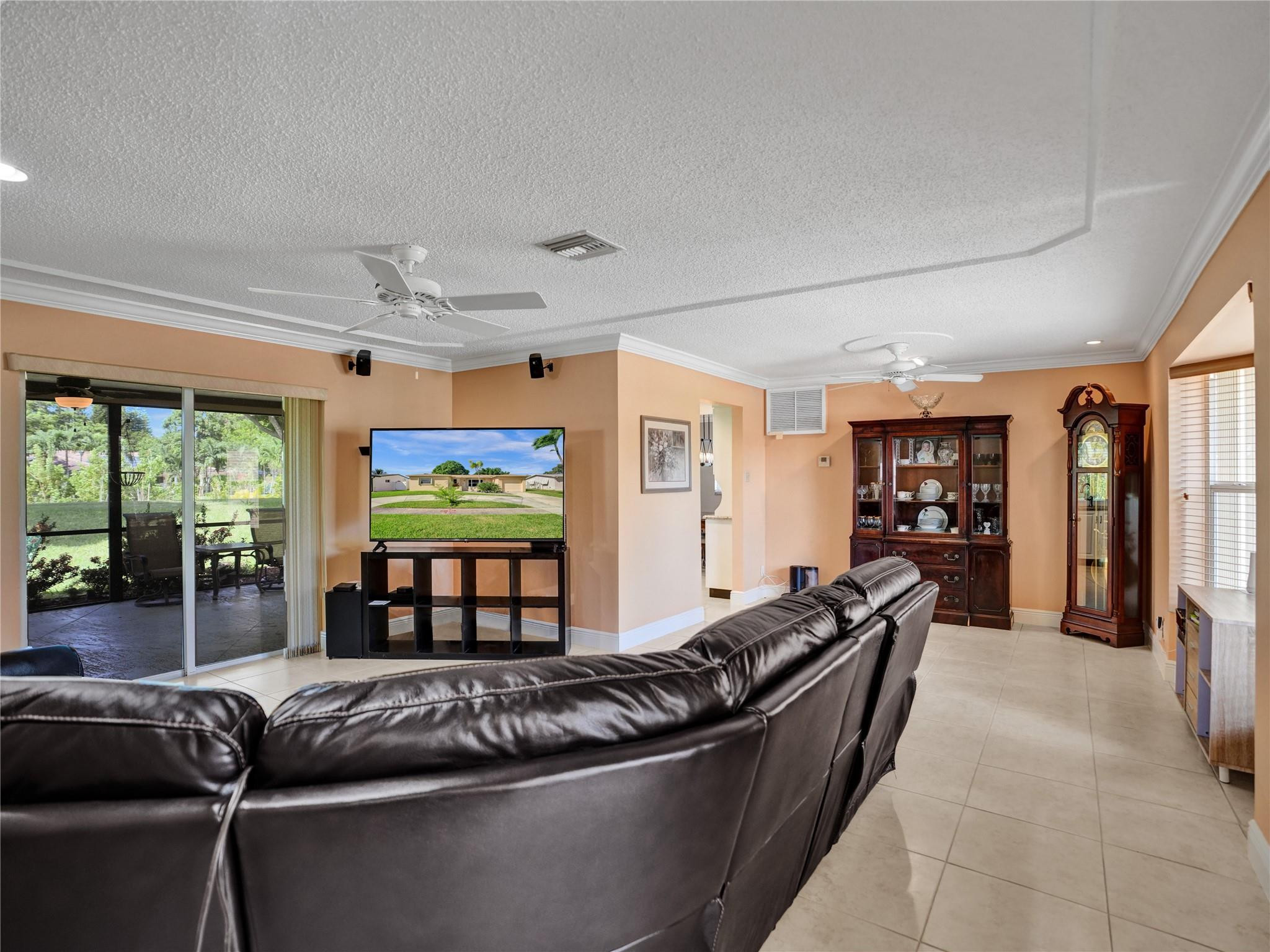Oriole-Margate Sec 4 78-2 - Residential