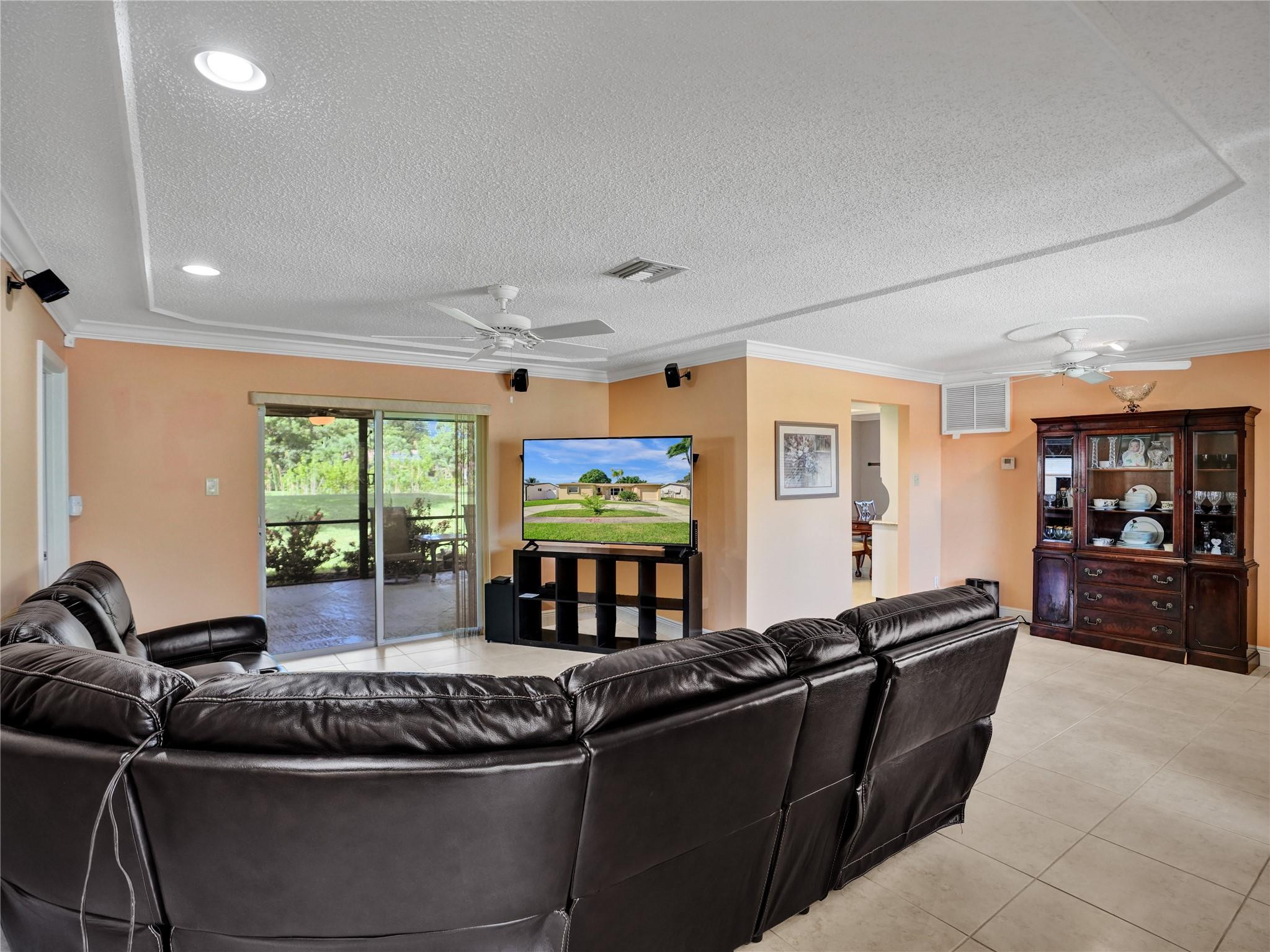 Oriole-Margate Sec 4 78-2 - Residential
