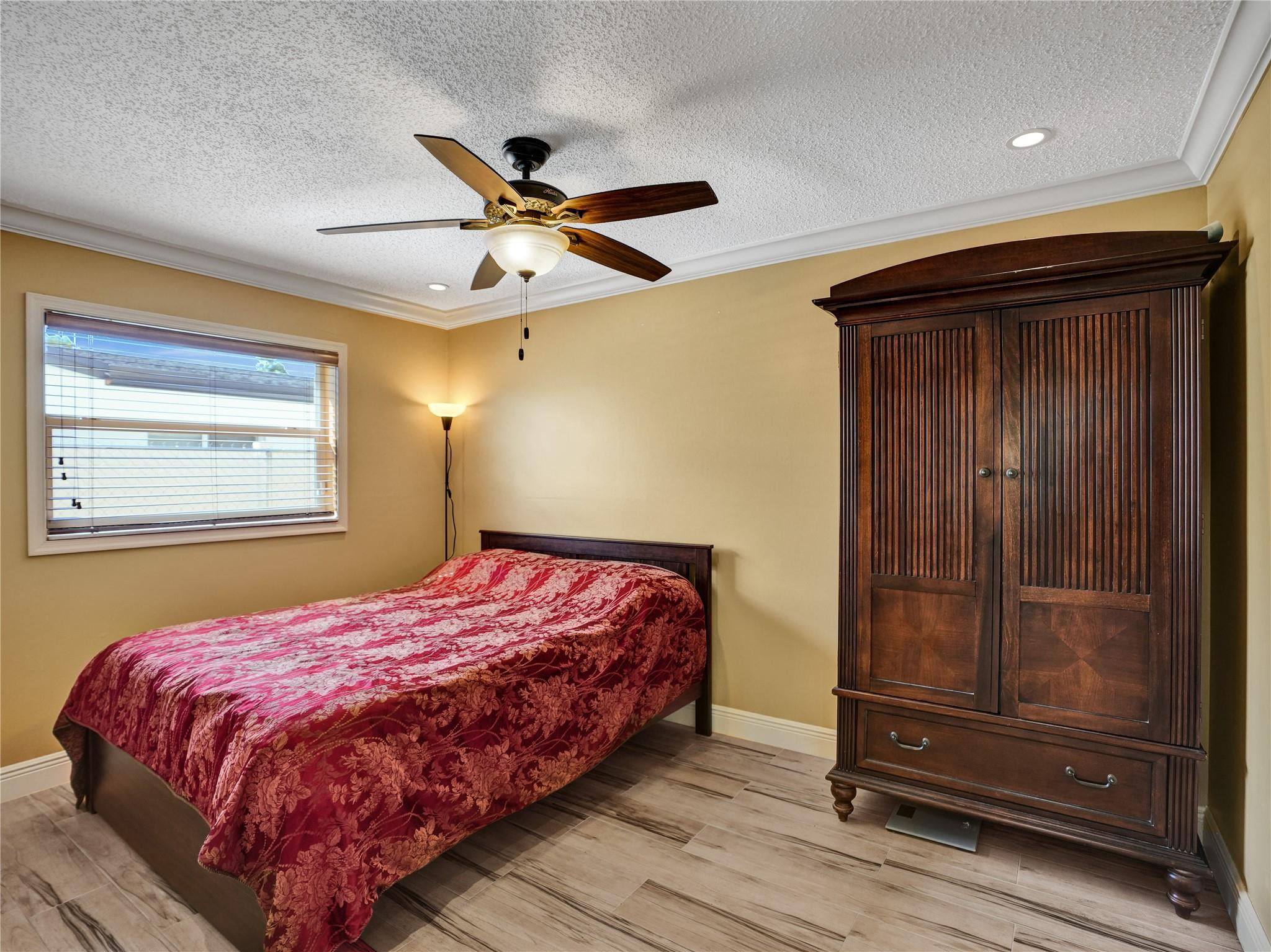 Oriole-Margate Sec 4 78-2 - Residential