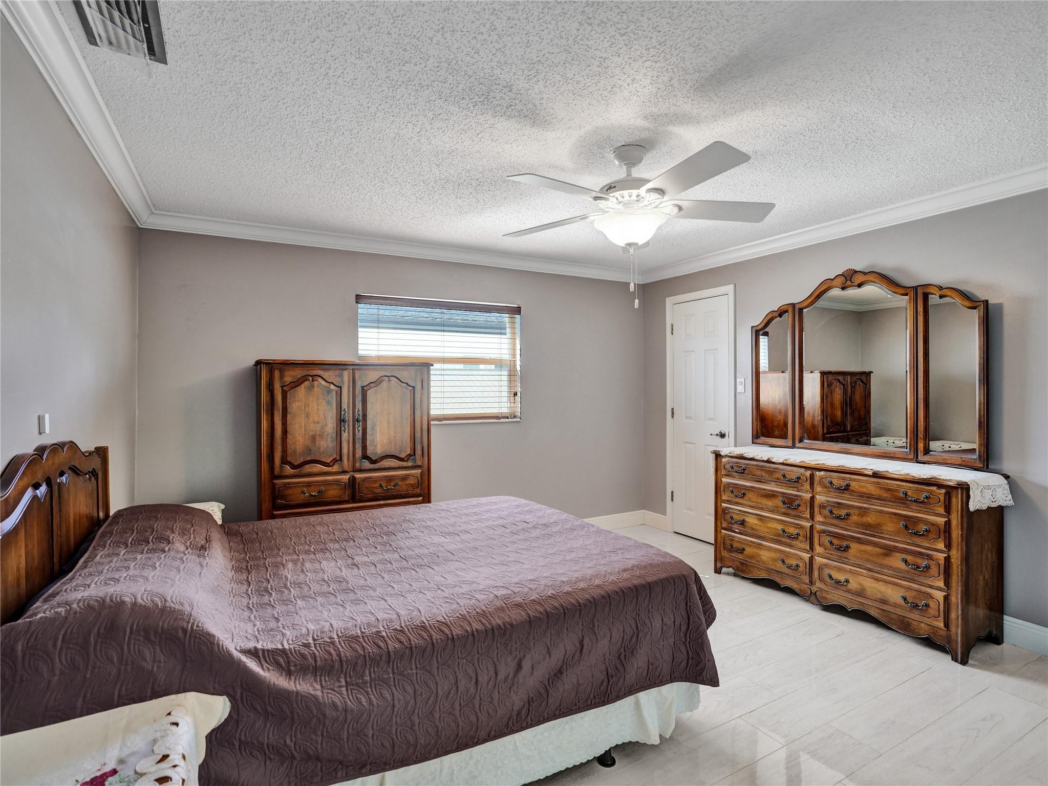 Oriole-Margate Sec 4 78-2 - Residential