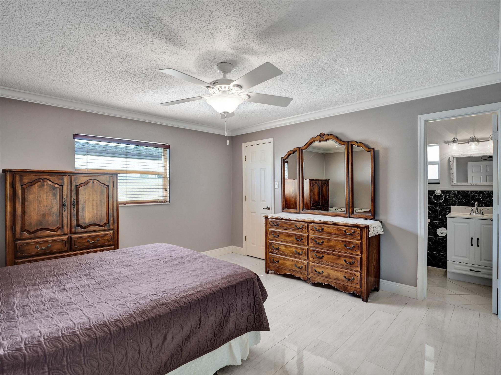Oriole-Margate Sec 4 78-2 - Residential