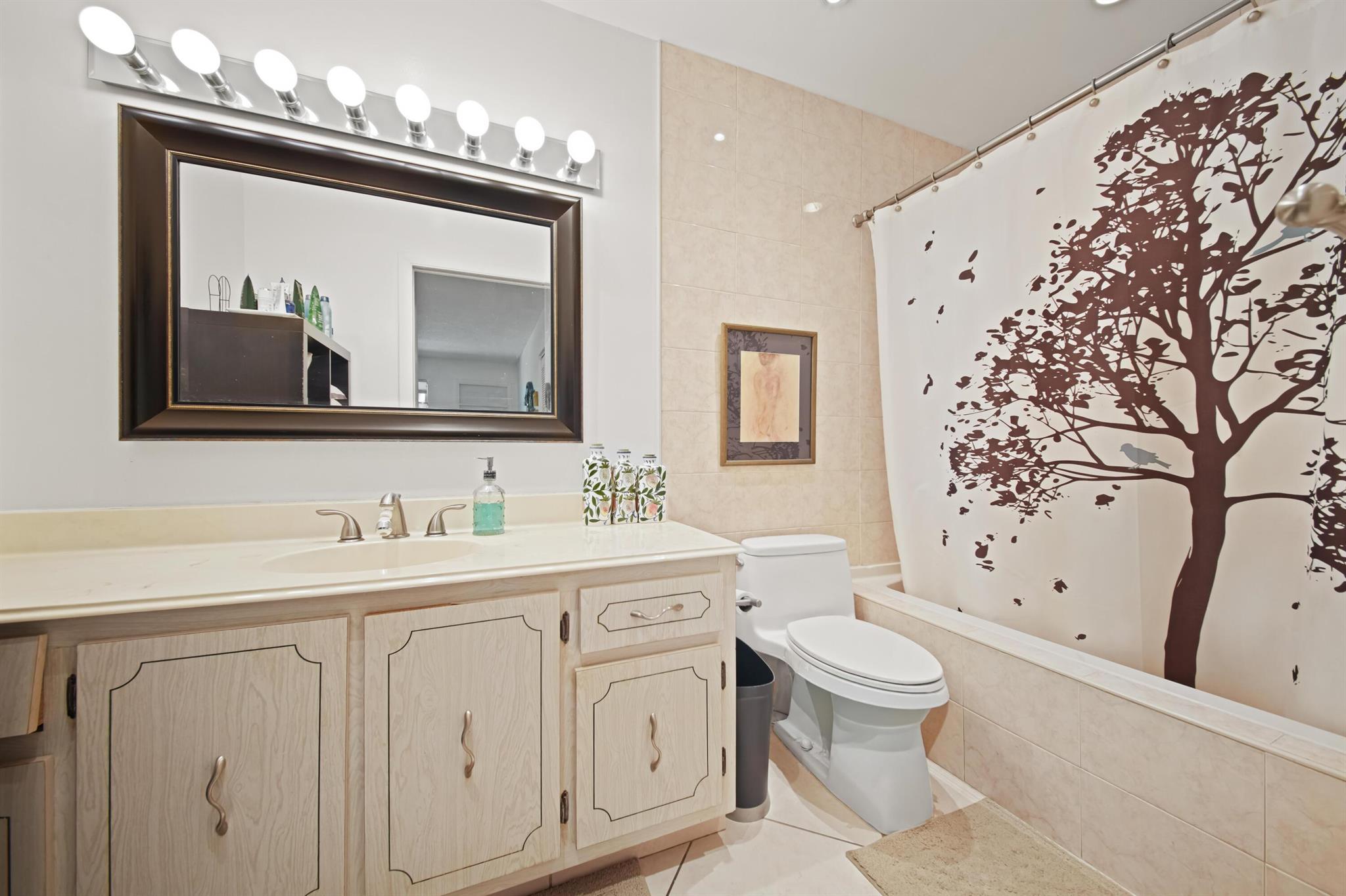 HIGH POINT OF DELRAY SEC - Residential