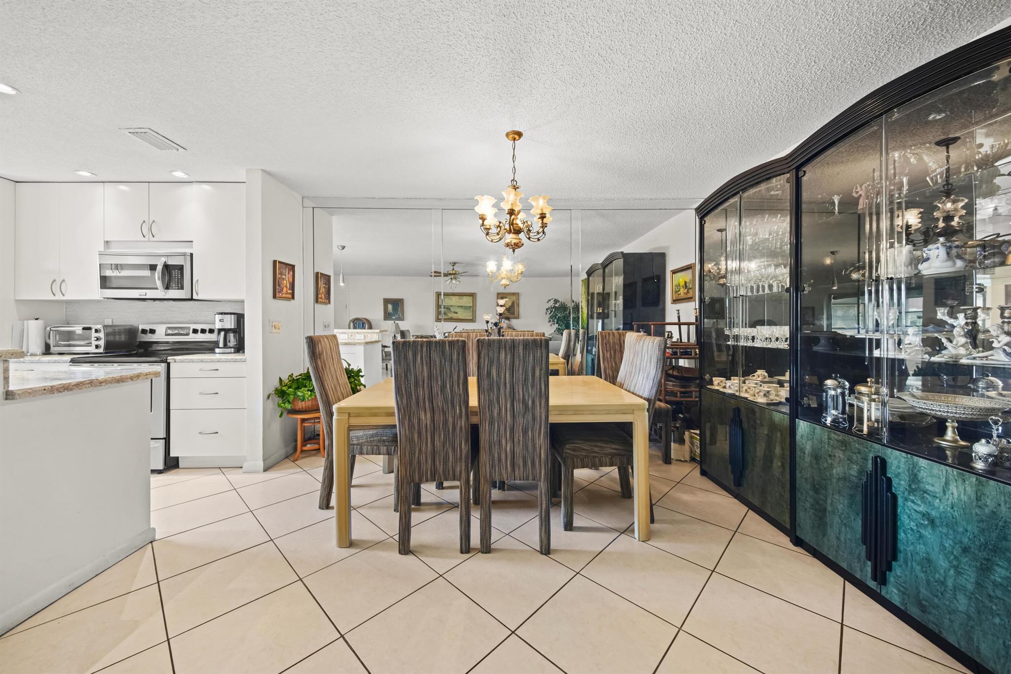 HIGH POINT OF DELRAY SEC - Residential