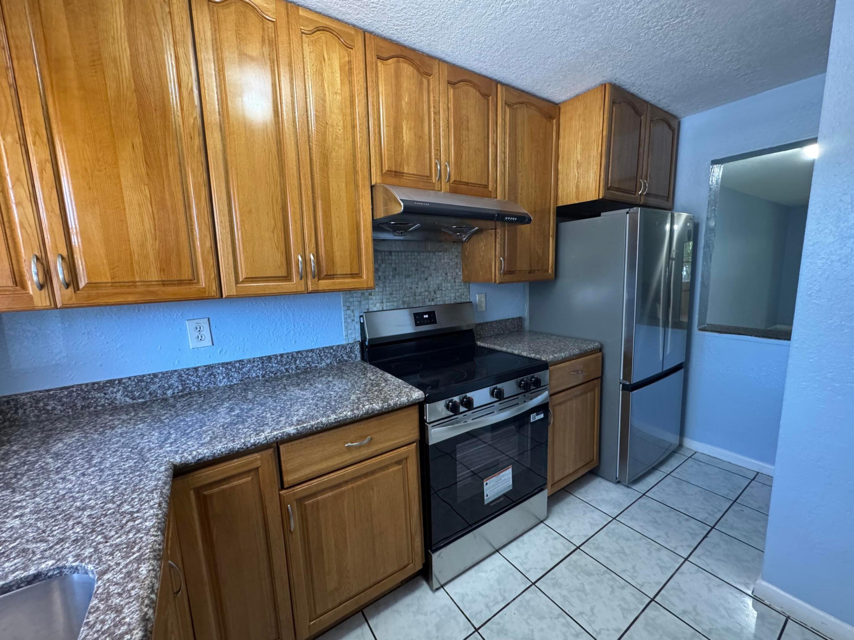 CORAL SPRINGS TOWNHOMES CONDO - Residential