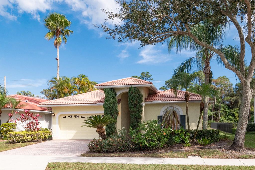 Photo of 105 Hidden Hollow Drive, Palm Beach Gardens, FL 33418 (MLS # R11067868)