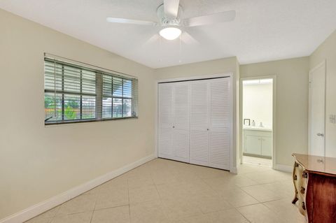 A home in Lake Worth Beach