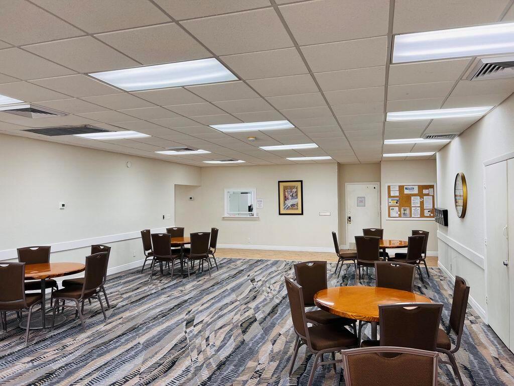 PINES OF DELRAY NORTH CON - Residential