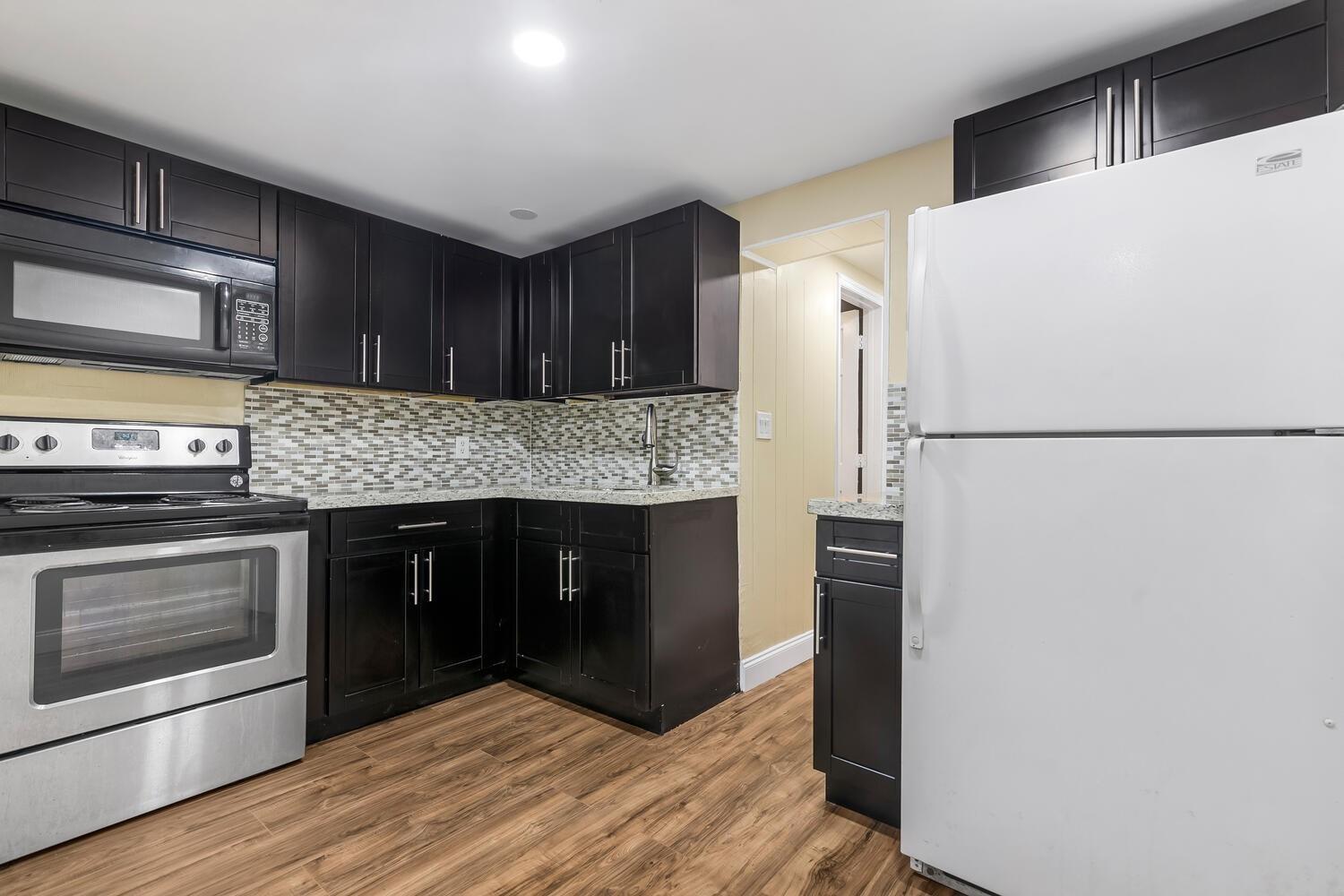 Seminole Park Sub 24-32 B - Residential Lease