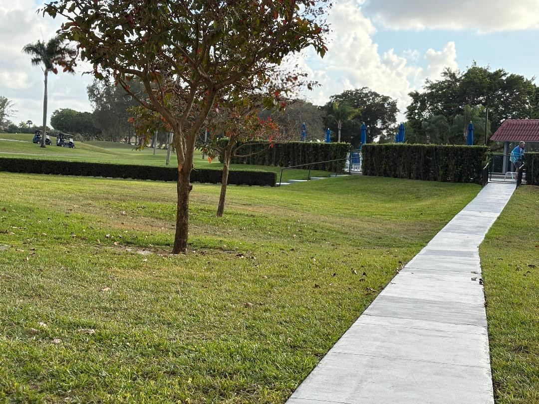 Hollybrook Golf & Tennis - Residential