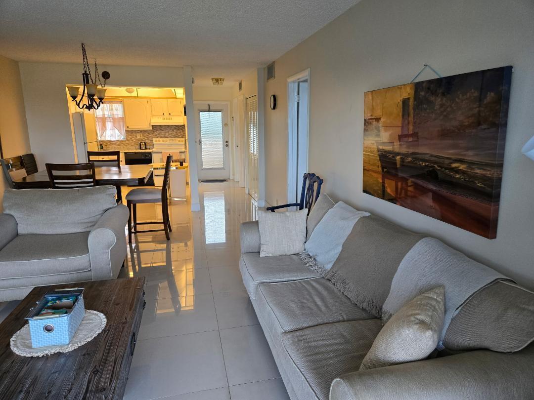 Hollybrook Golf & Tennis - Residential