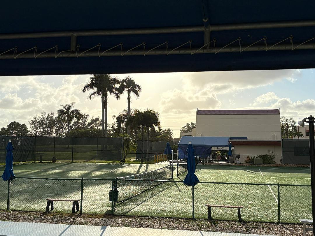 Hollybrook Golf & Tennis - Residential