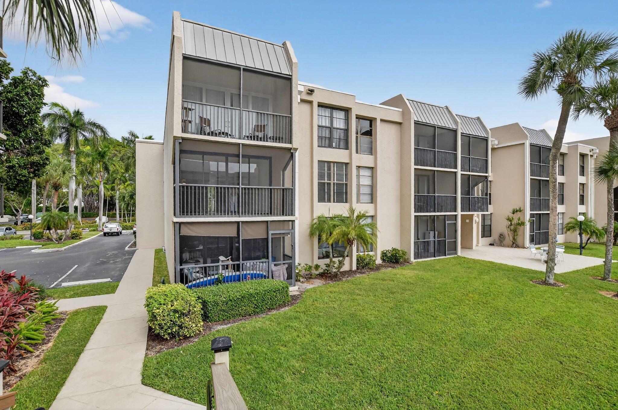 BOCA BAYOU CONDO - Residential Lease