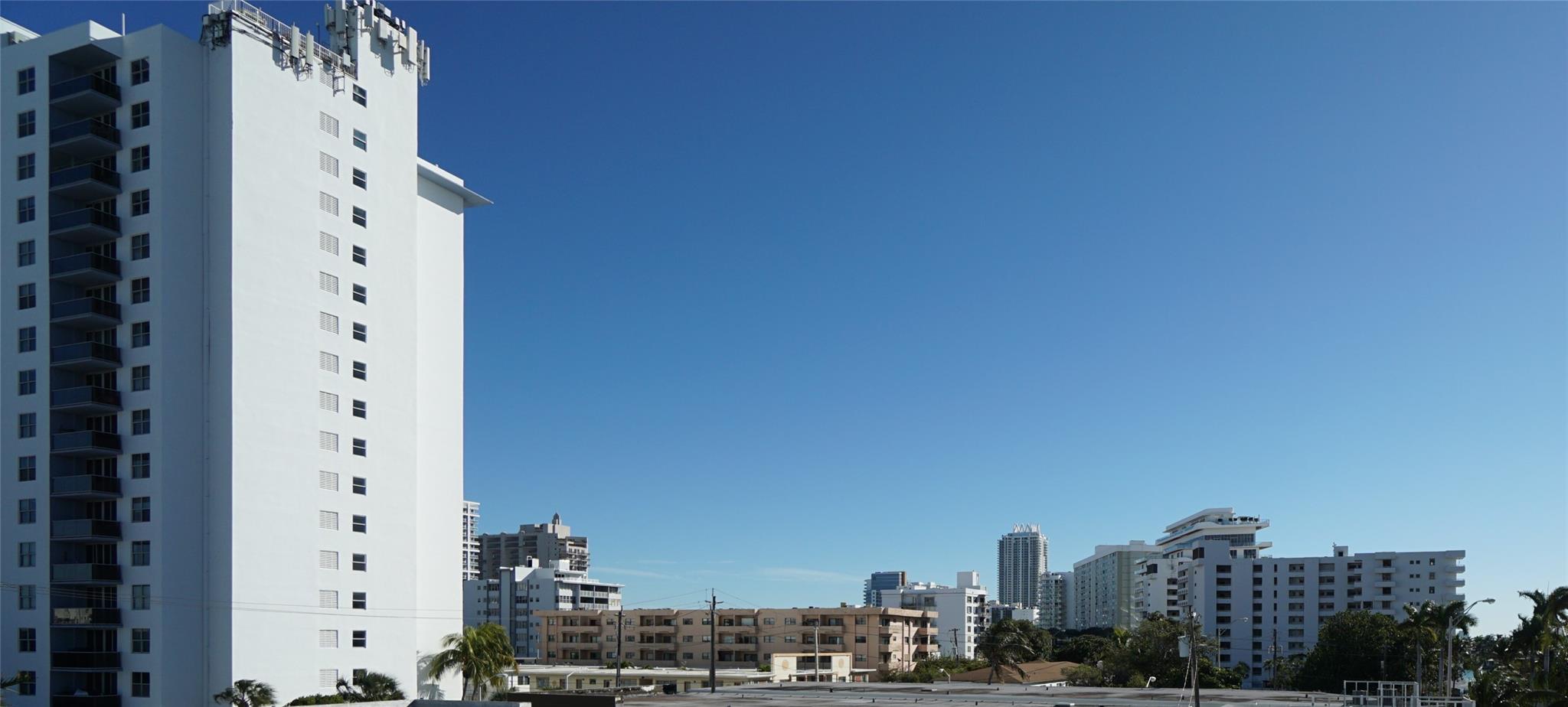 INDIAN CREEK TOWER - Residential