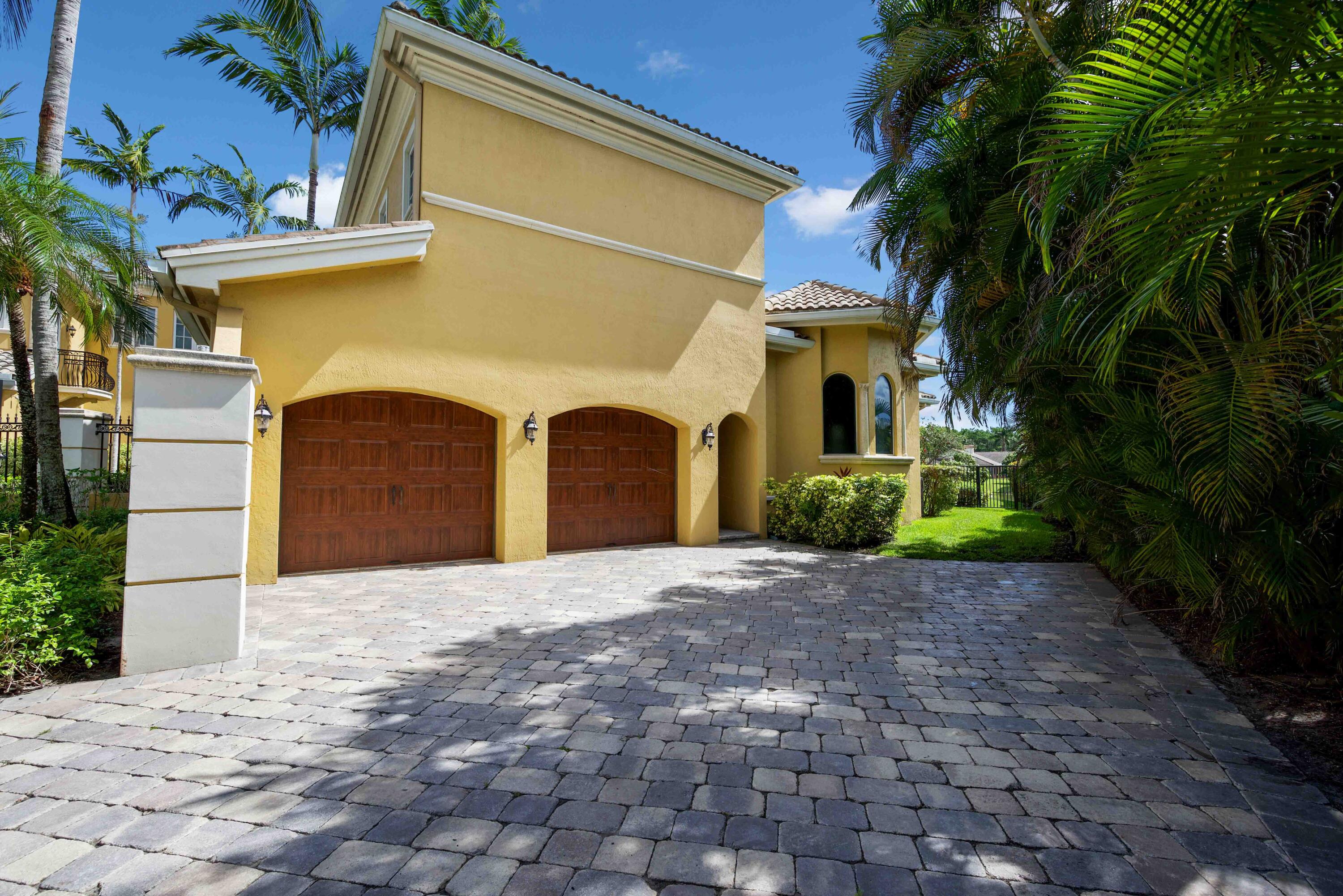 LONG LAKE ESTATES 1 AS - Residential