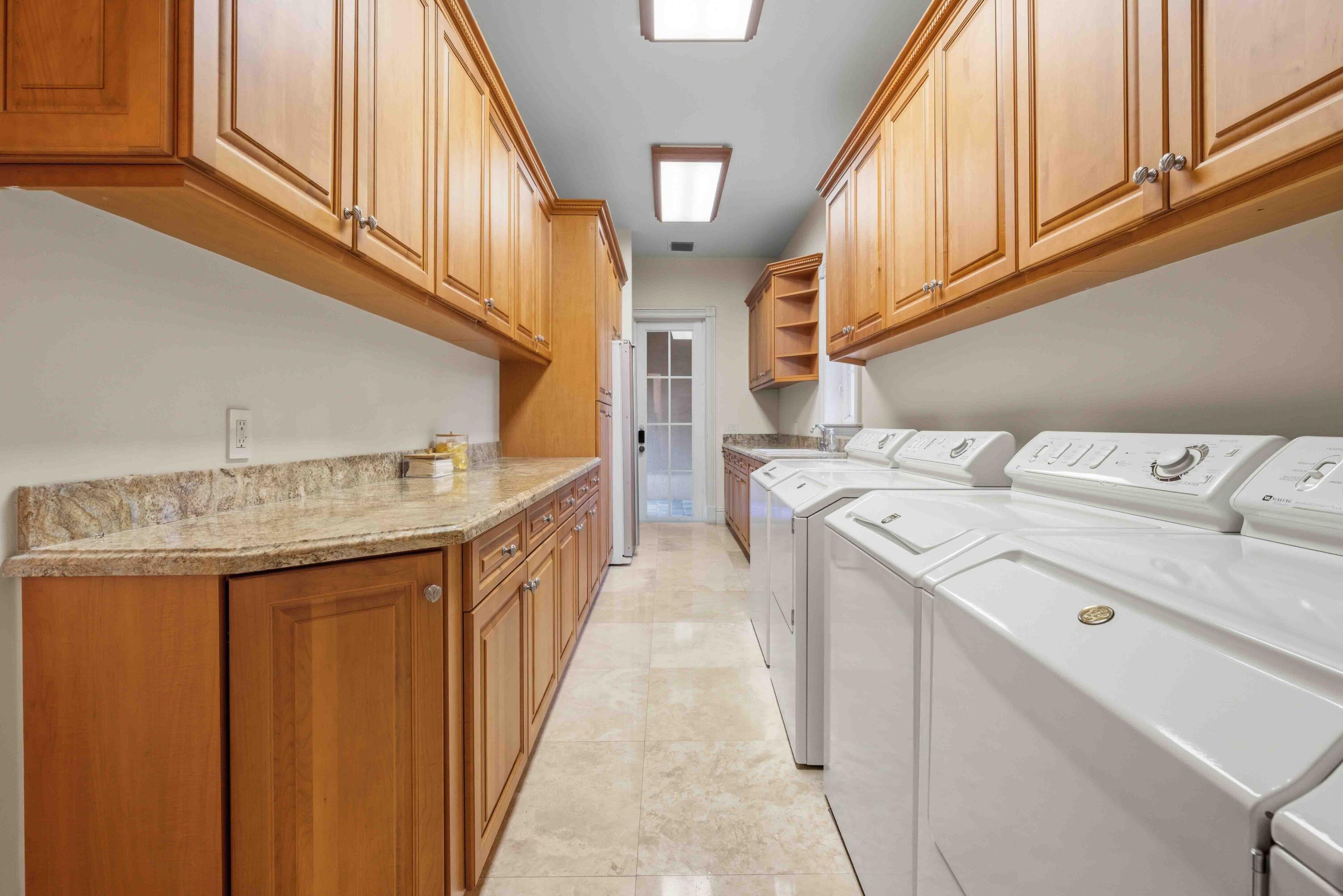 LONG LAKE ESTATES 1 AS - Residential