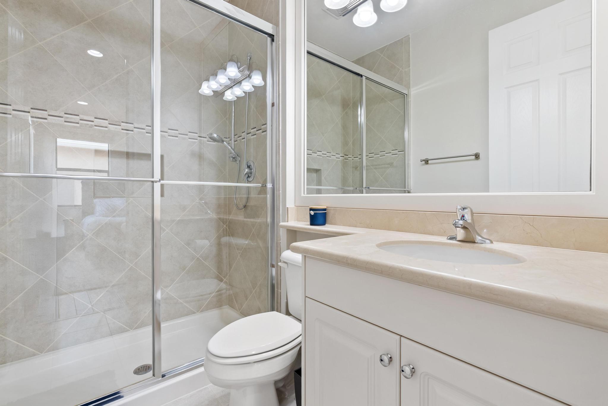 Tuscany North ATLANTIC COMMONS PL 5 - Residential