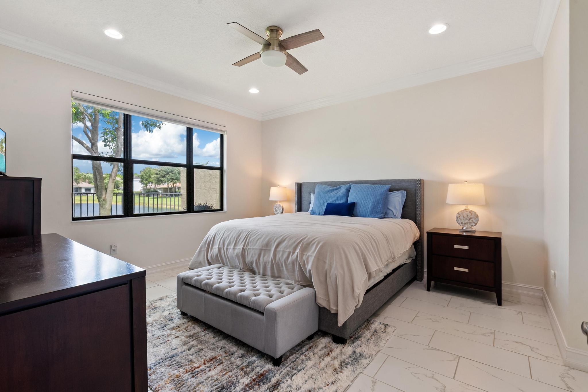Tuscany North ATLANTIC COMMONS PL 5 - Residential