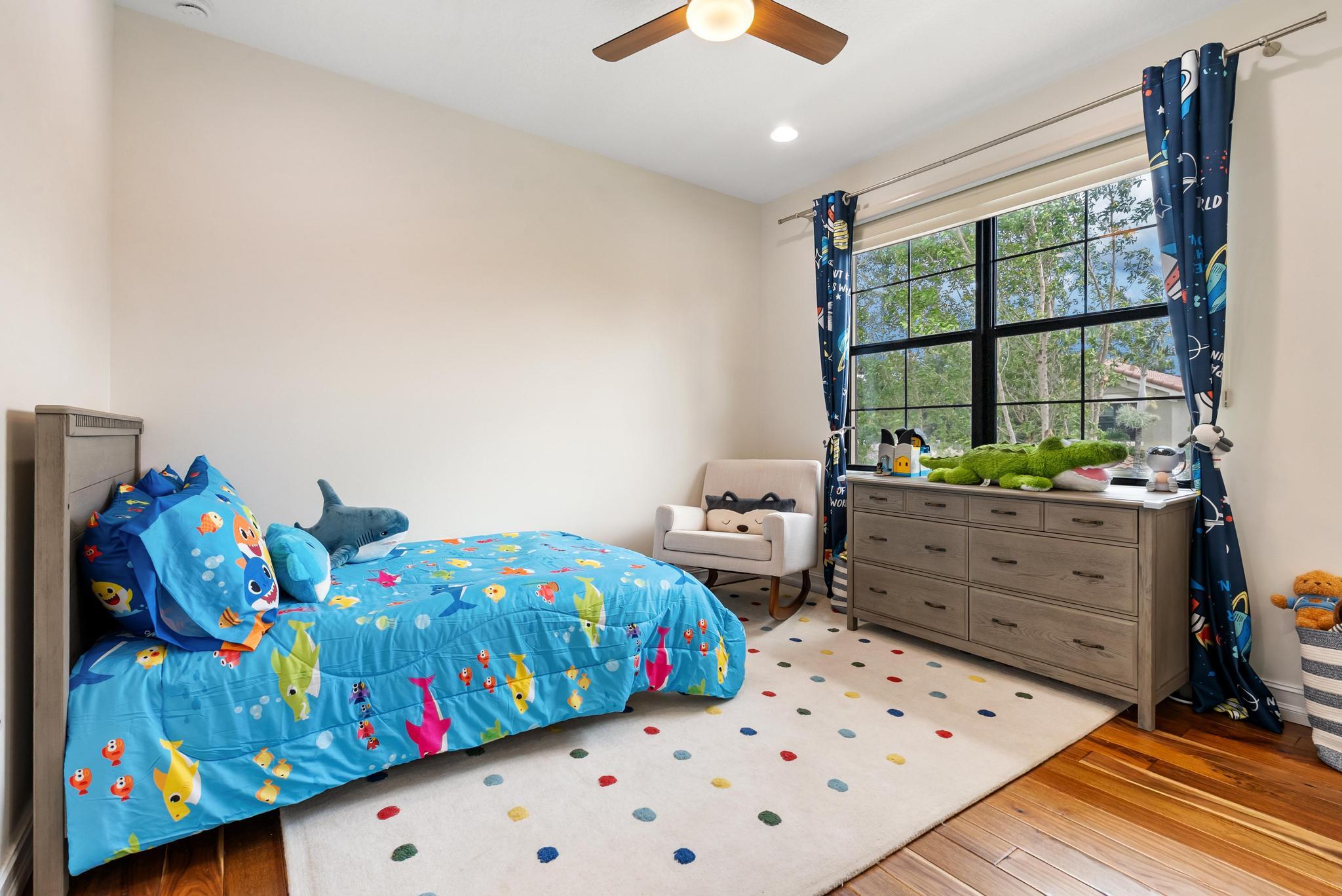 Tuscany North ATLANTIC COMMONS PL 5 - Residential