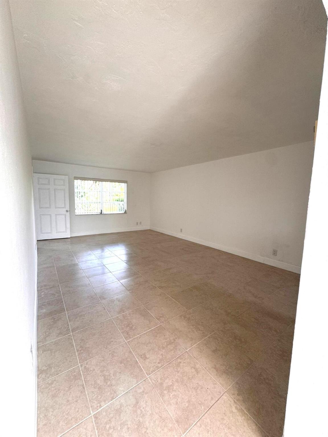 View photos, virtual tours, details... 141 West Court