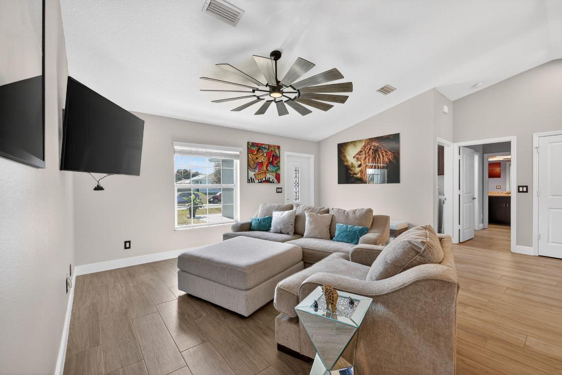 PORT ST LUCIE SECTION  34 - Residential