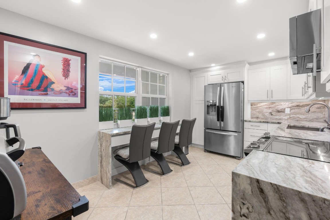 806 Cypress Grove Lane 403