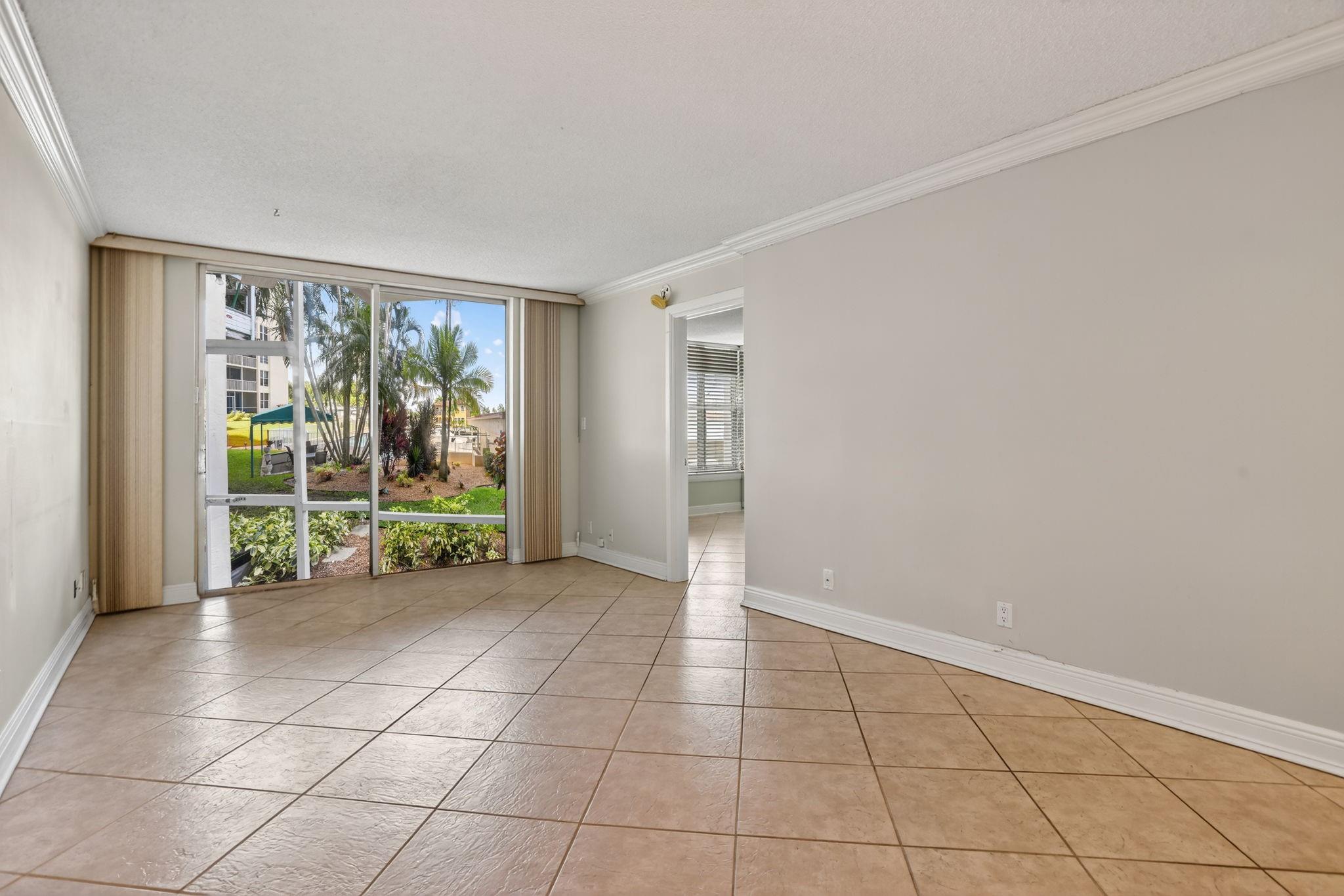 1391 S Ocean Blvd 109