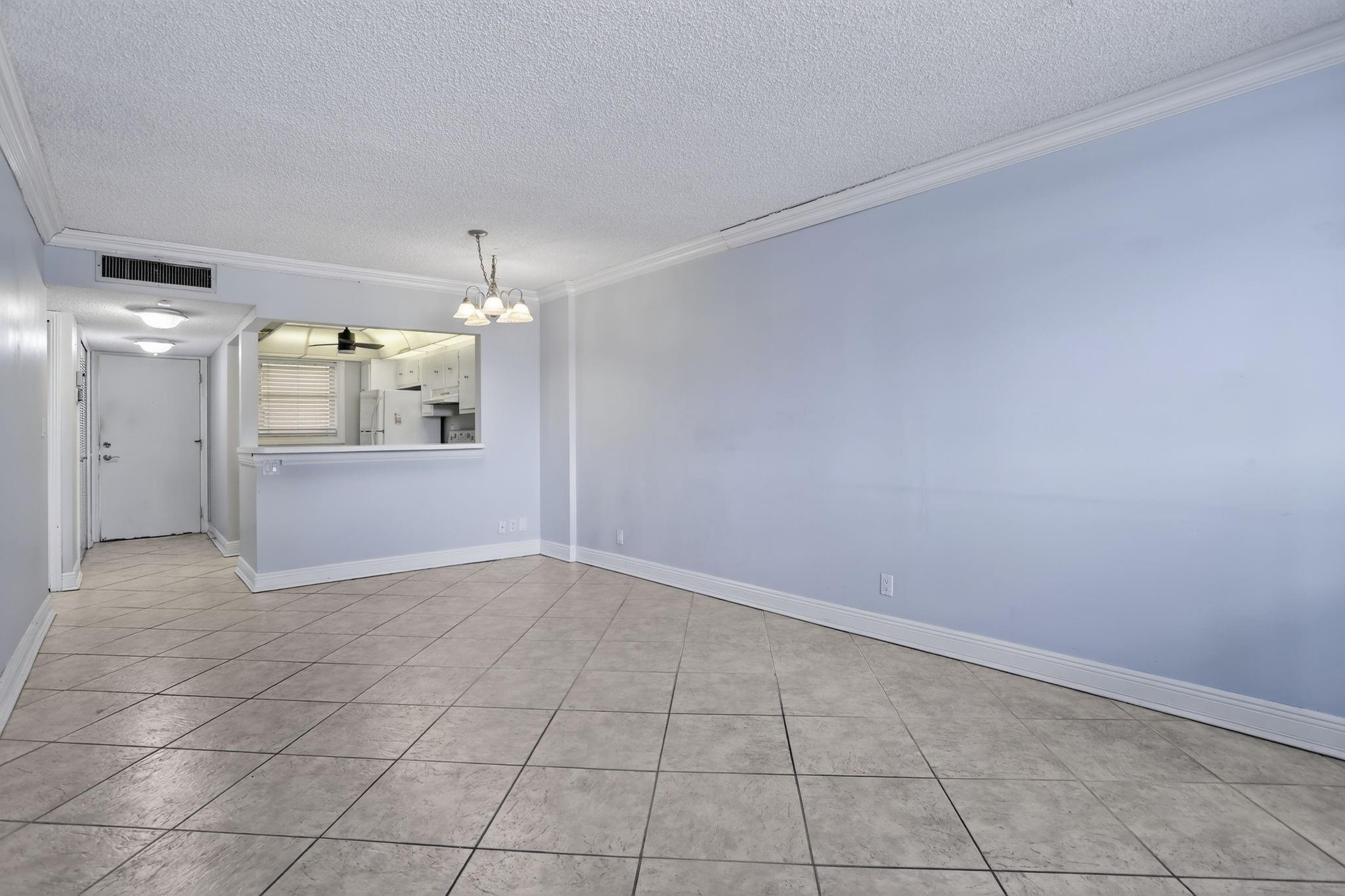 1391 S Ocean Blvd 109