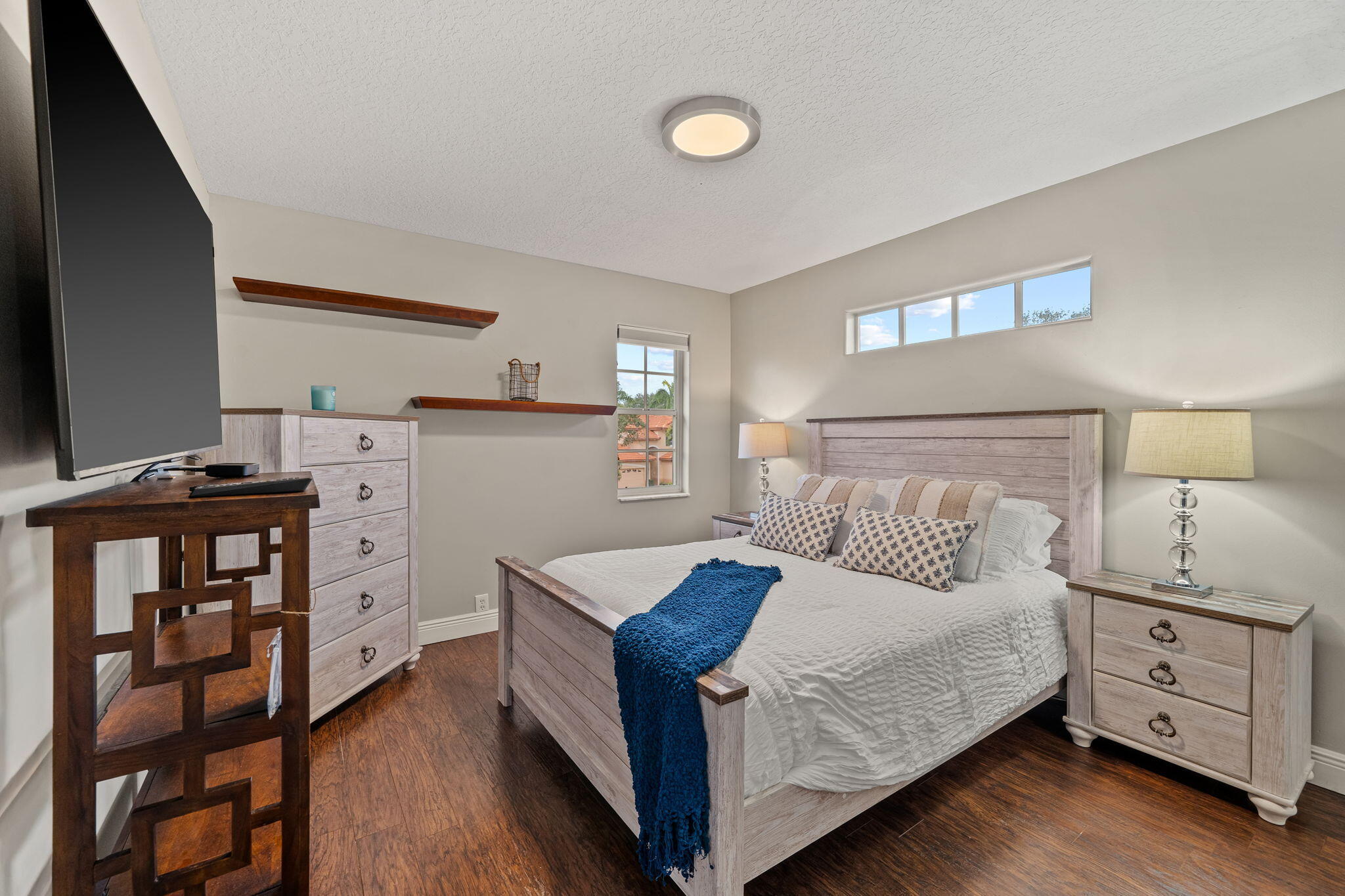 PGA RESORT COMMUNITY OF MONTEREY POINTE - Residential