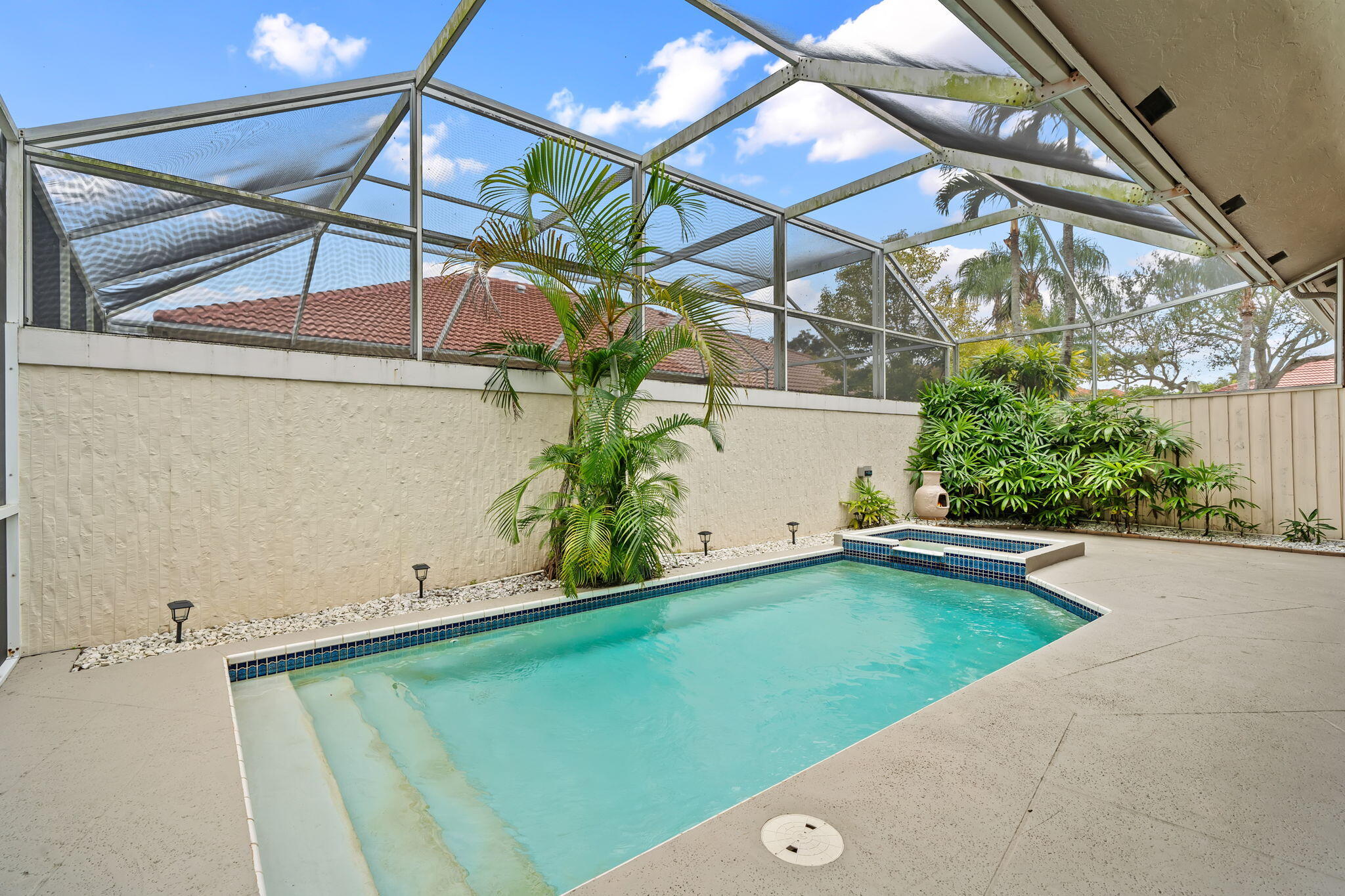 PGA RESORT COMMUNITY OF MONTEREY POINTE - Residential