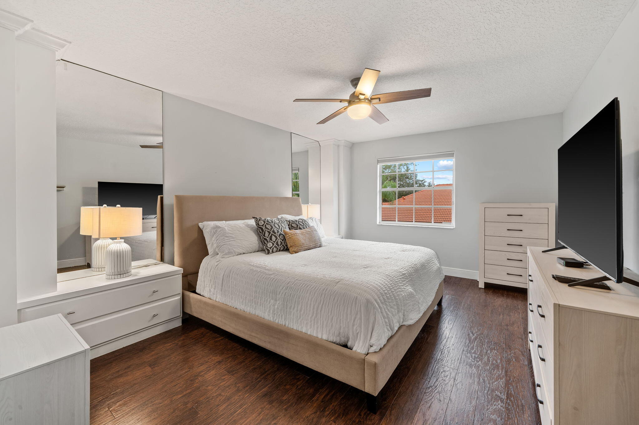 PGA RESORT COMMUNITY OF MONTEREY POINTE - Residential