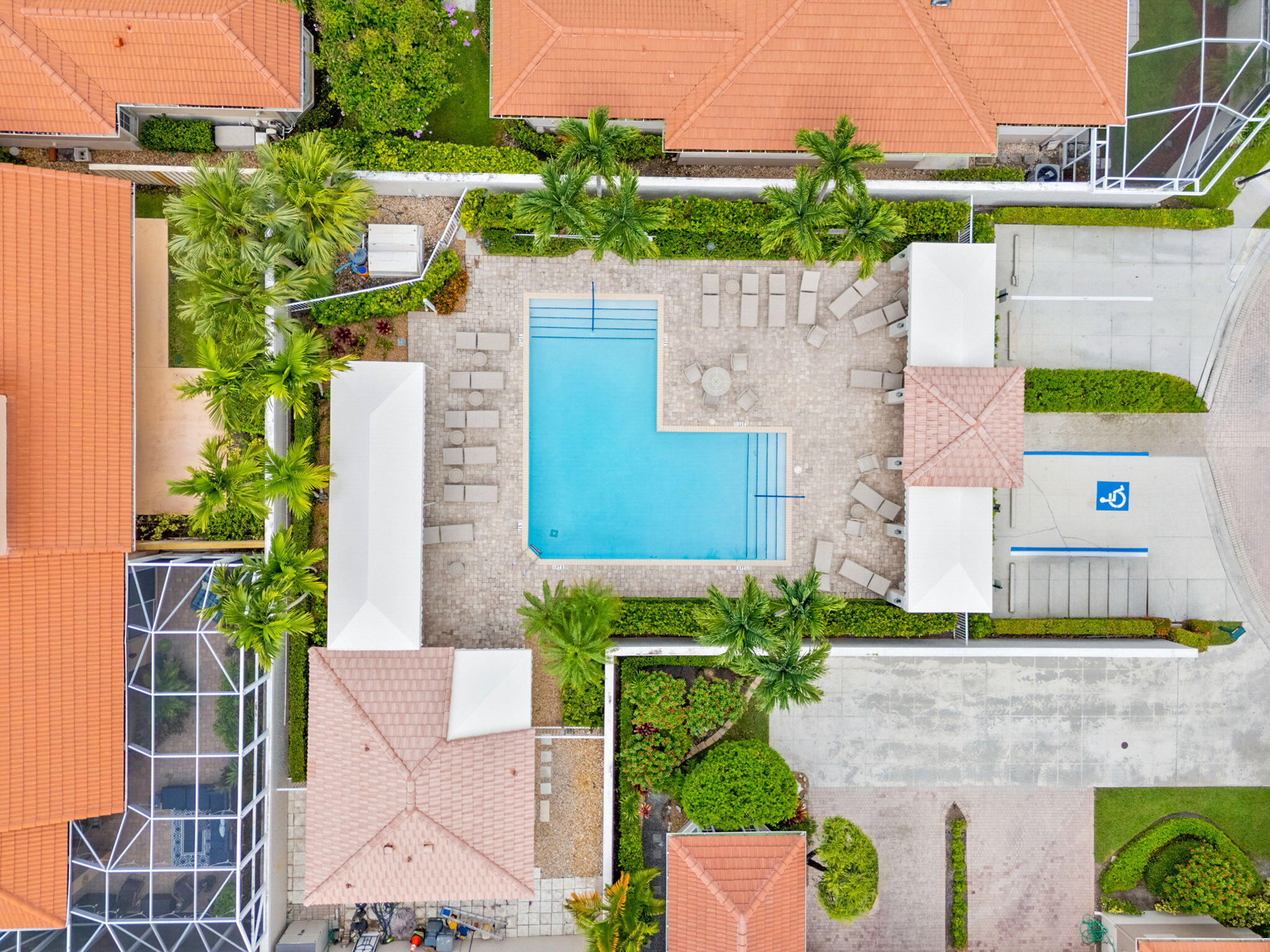 PGA RESORT COMMUNITY OF MONTEREY POINTE - Residential