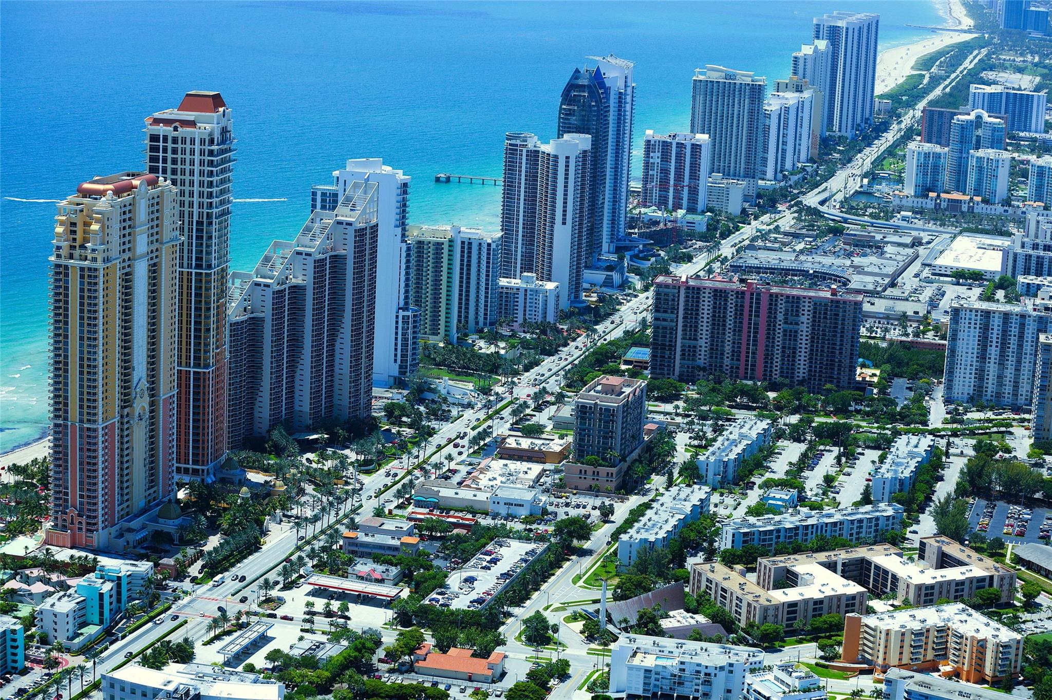 AVILA CONDO - Residential