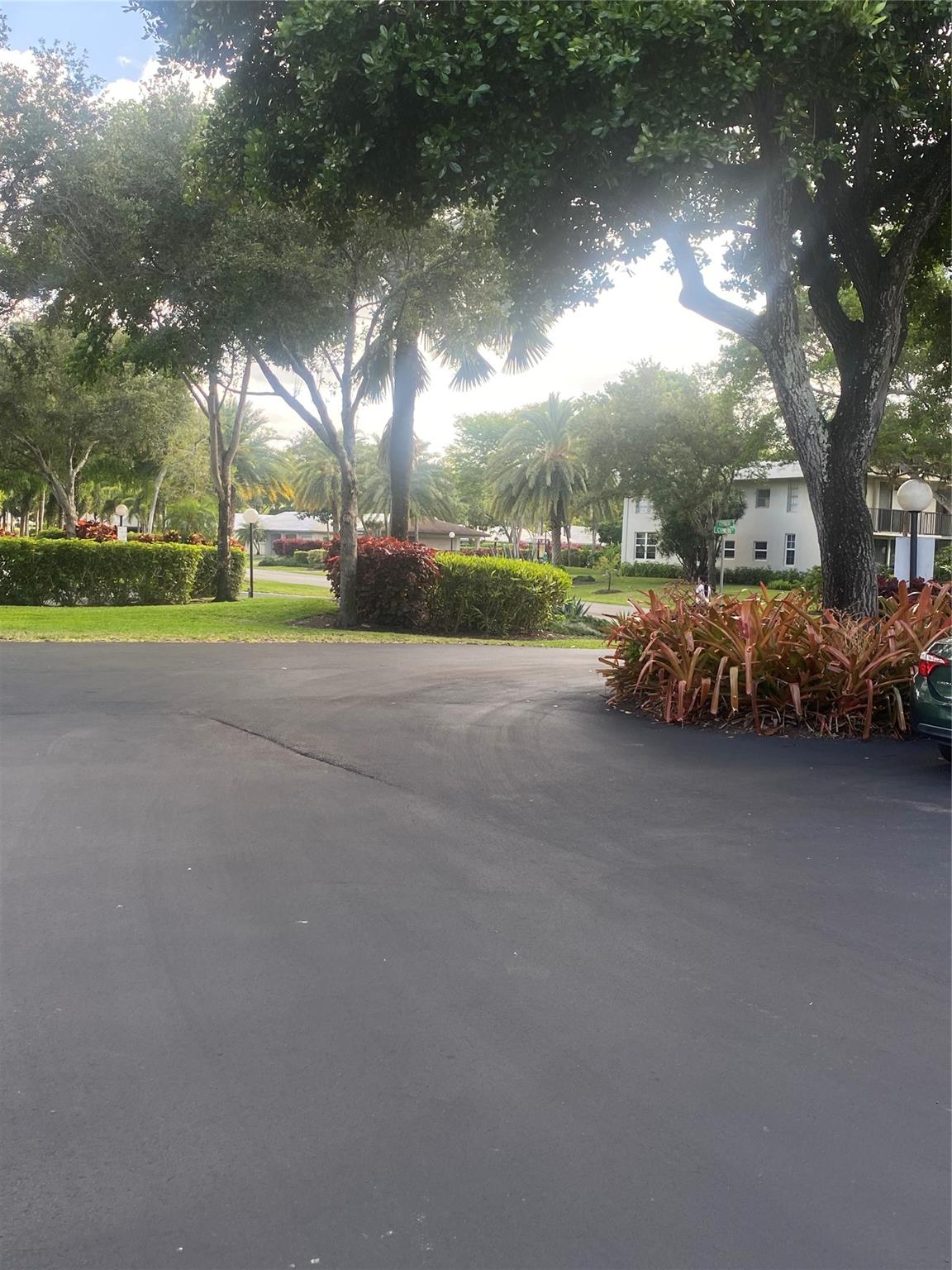 4007 N Cypress Dr 102