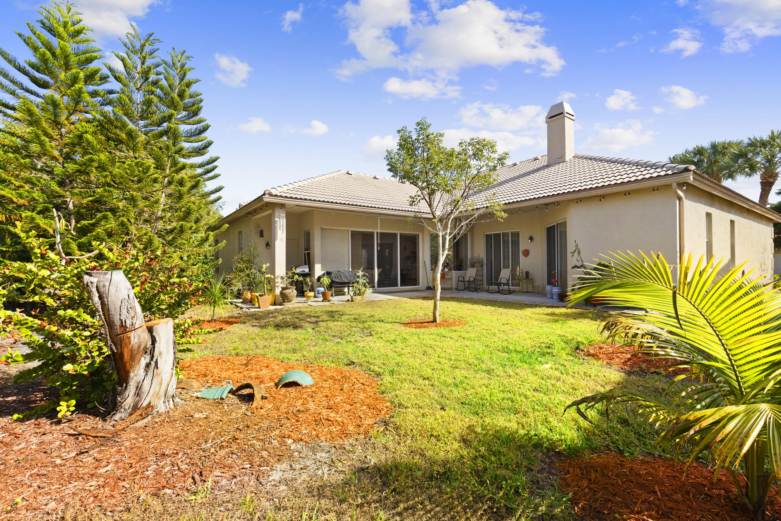 HAMILTON BAY SECTION 2 - Residential