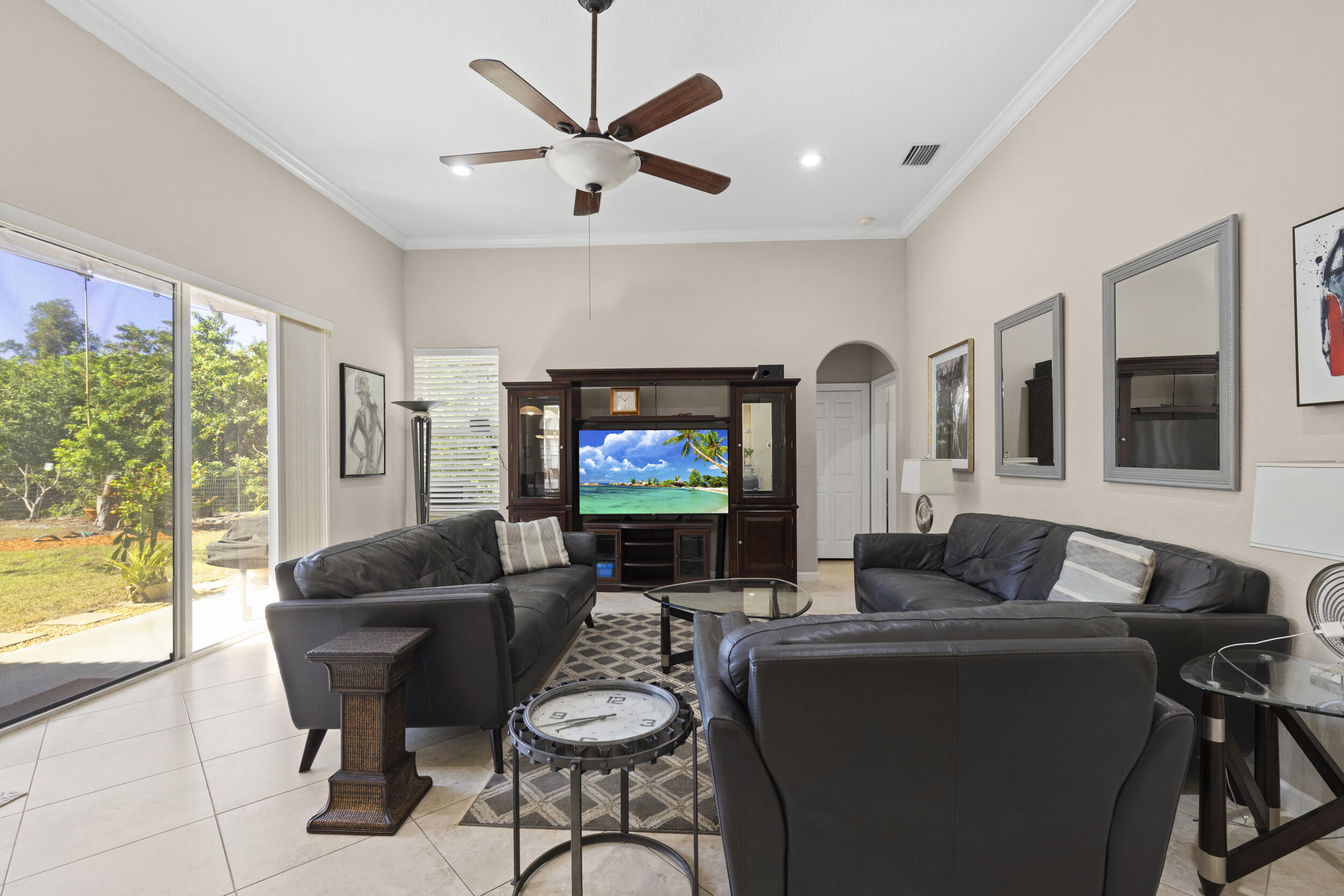 HAMILTON BAY SECTION 2 - Residential