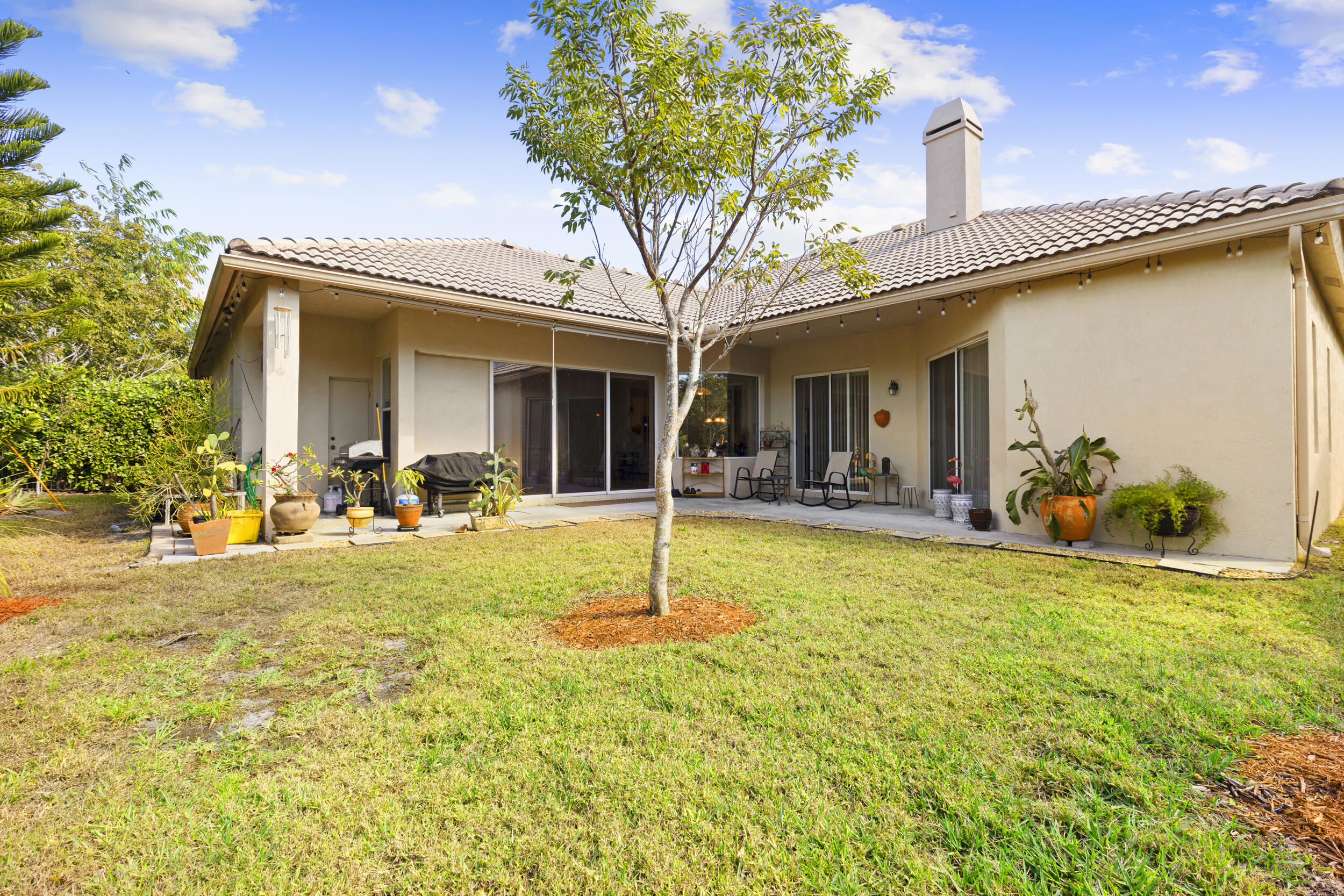 HAMILTON BAY SECTION 2 - Residential