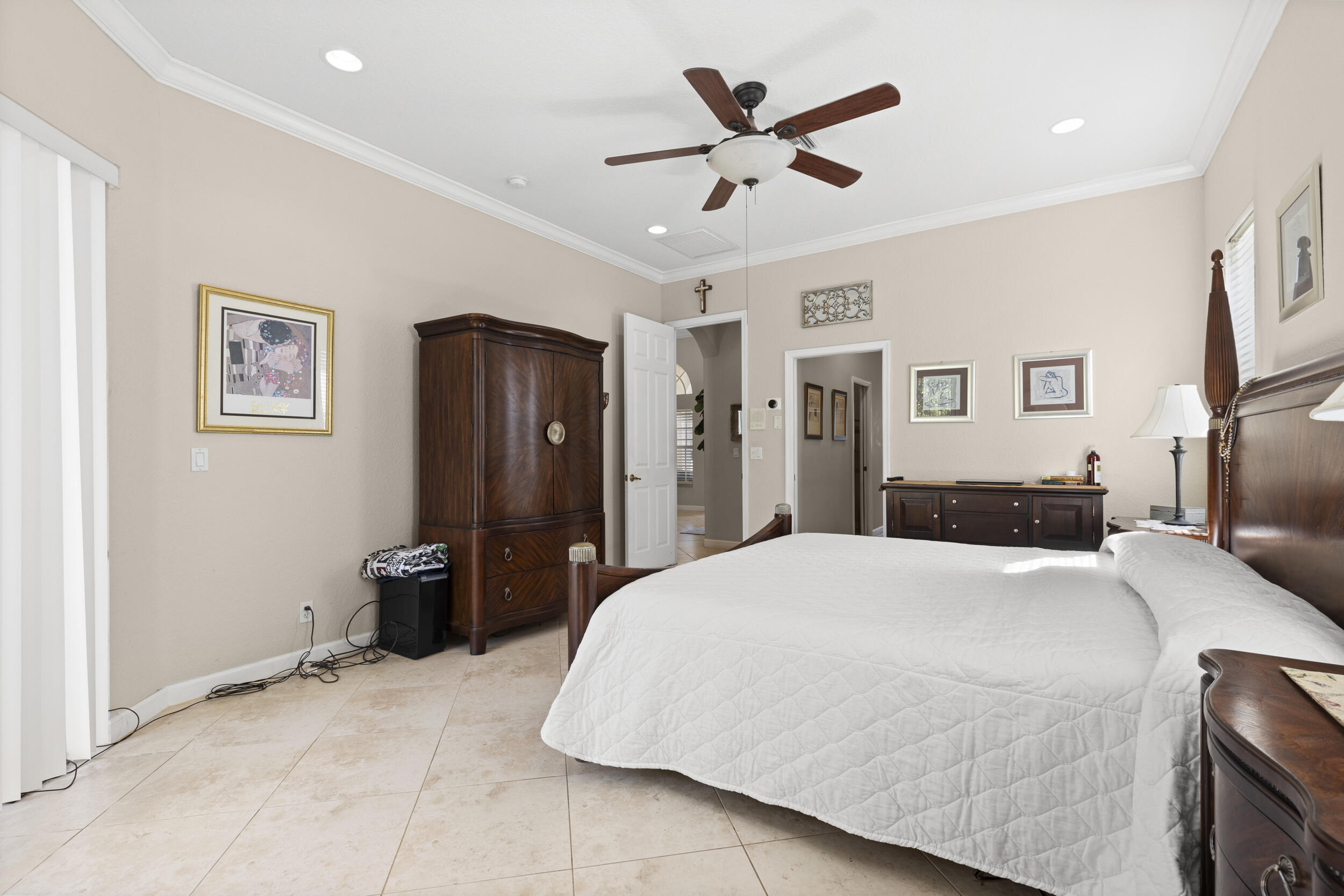 HAMILTON BAY SECTION 2 - Residential