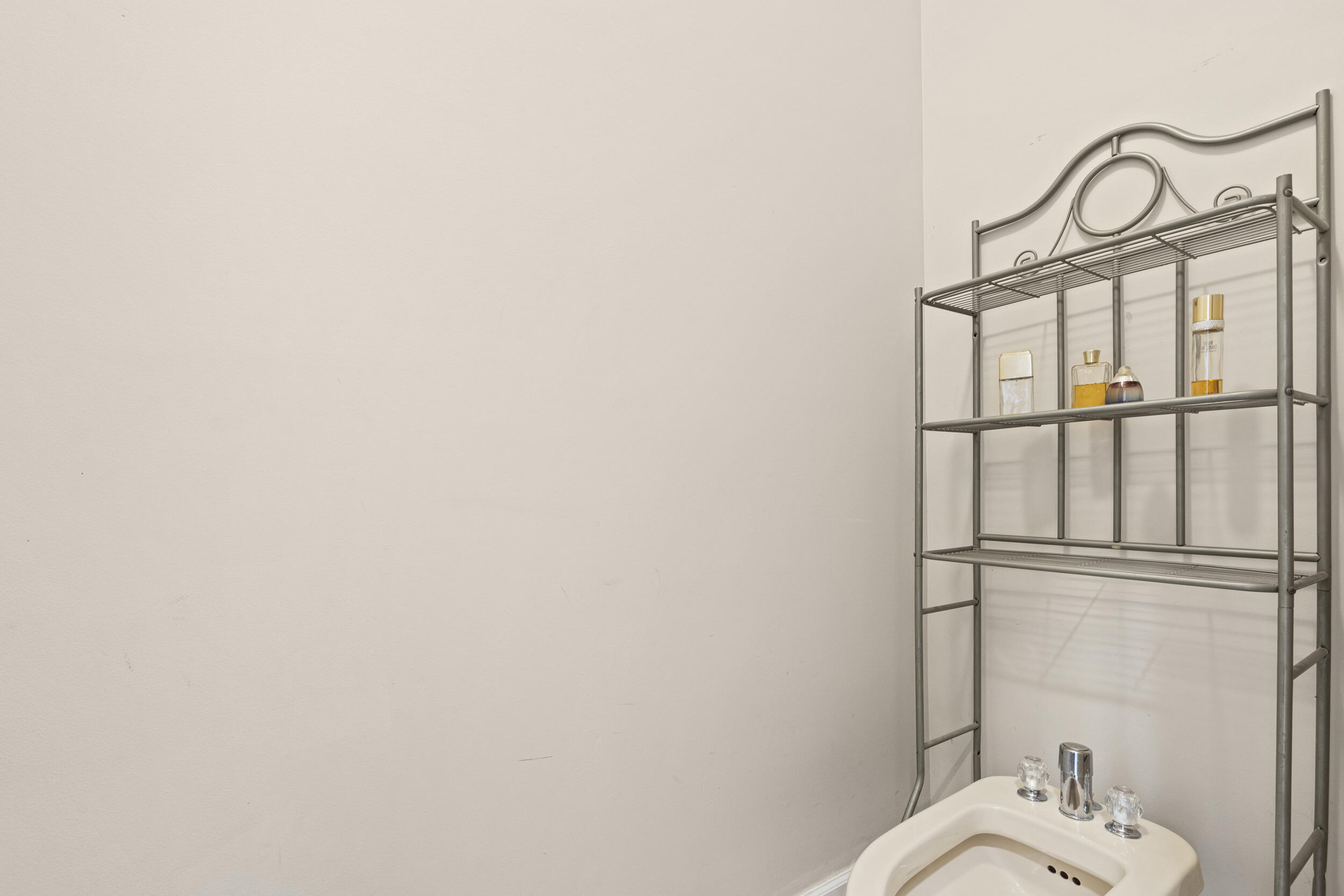 HAMILTON BAY SECTION 2 - Residential