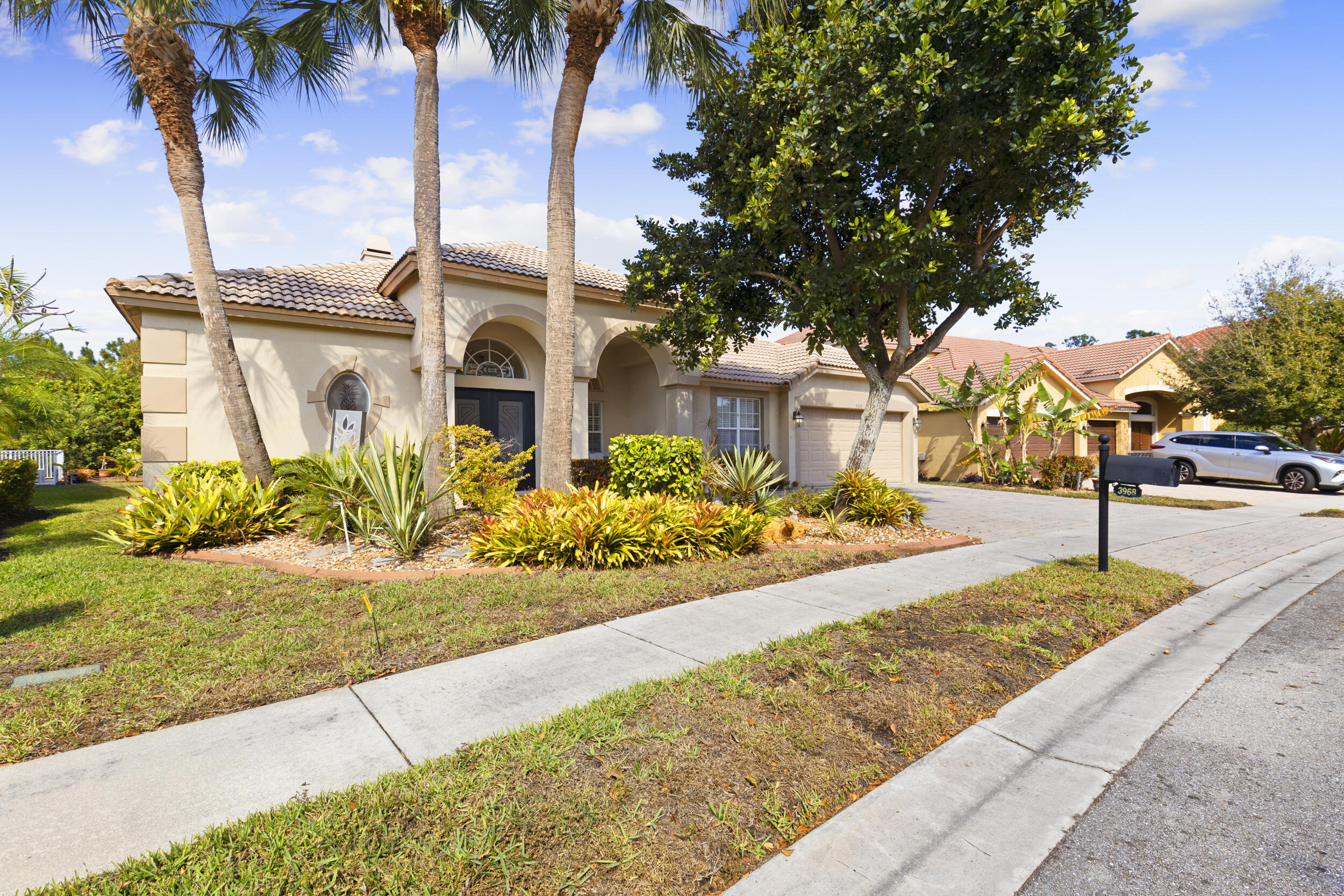 HAMILTON BAY SECTION 2 - Residential