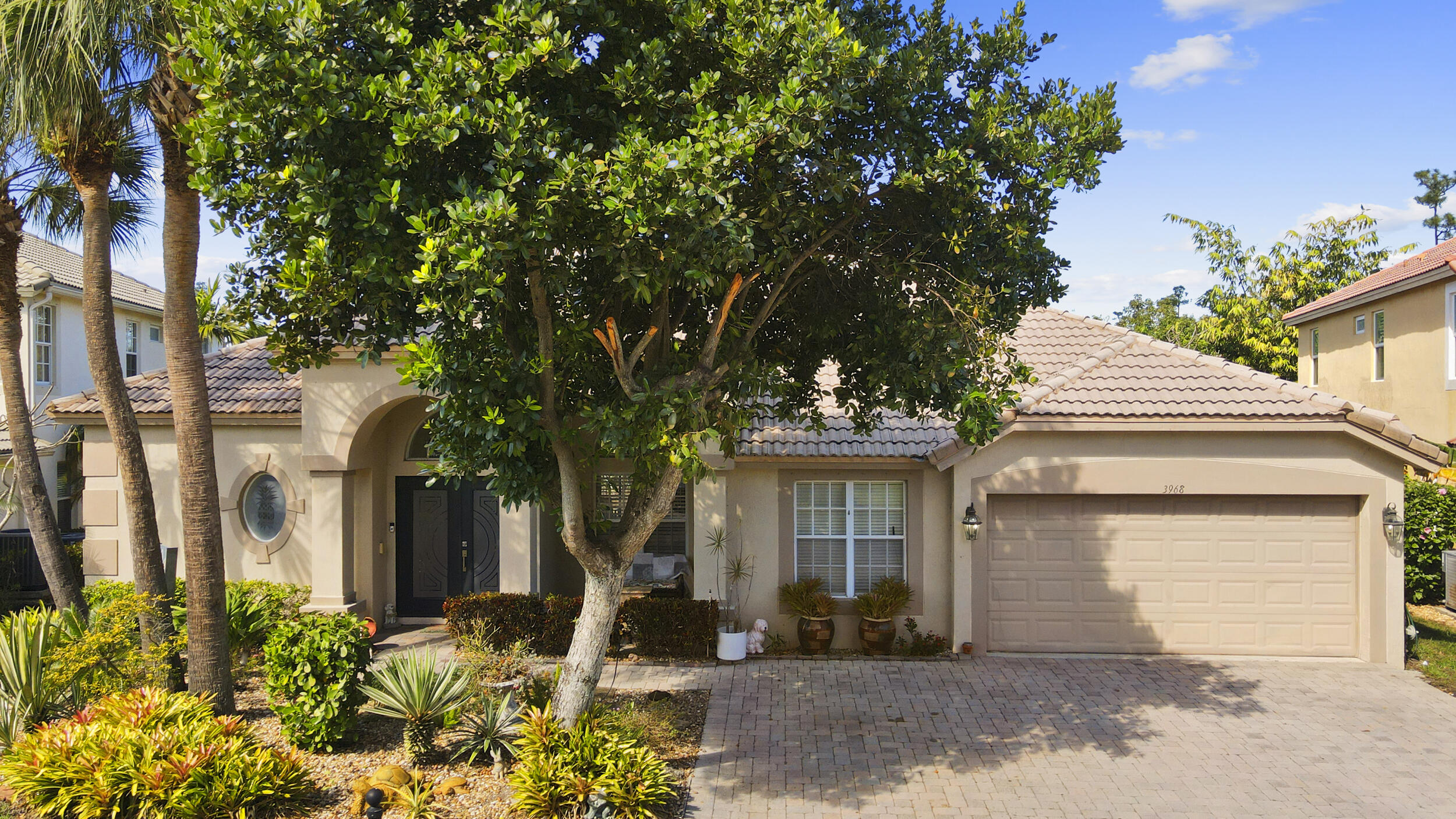 HAMILTON BAY SECTION 2 - Residential