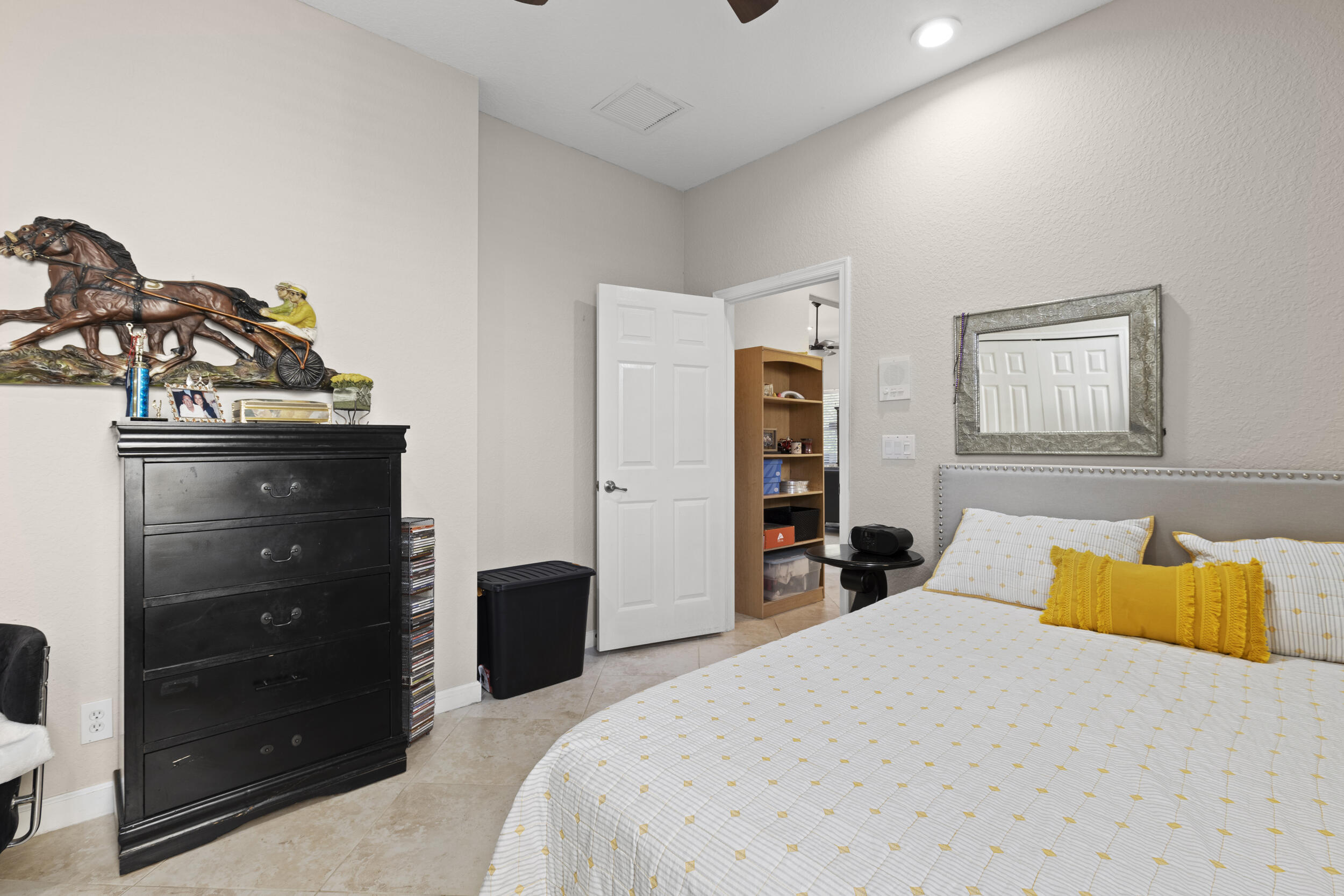 HAMILTON BAY SECTION 2 - Residential