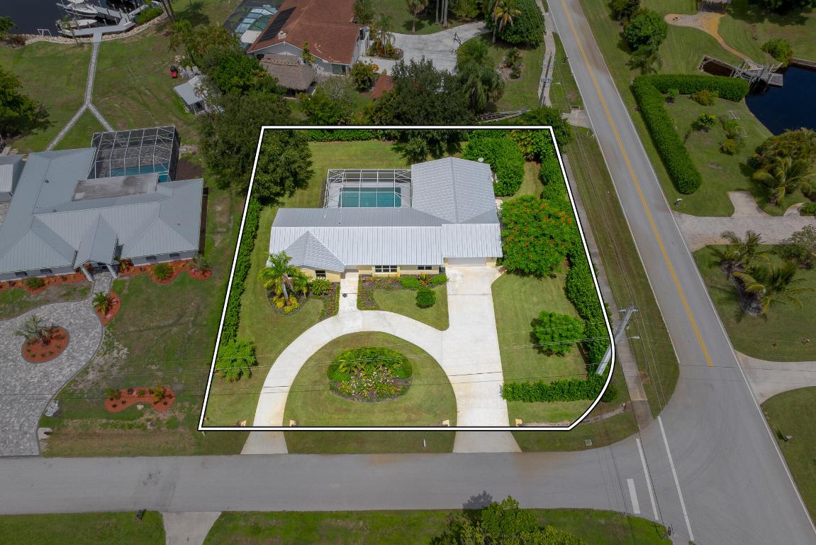 NORTH RIVER SHORES - Residential