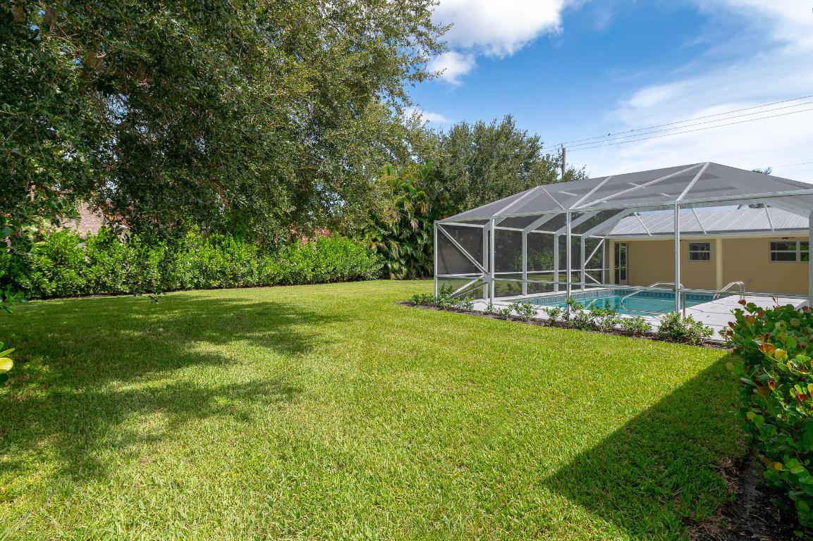 NORTH RIVER SHORES - Residential