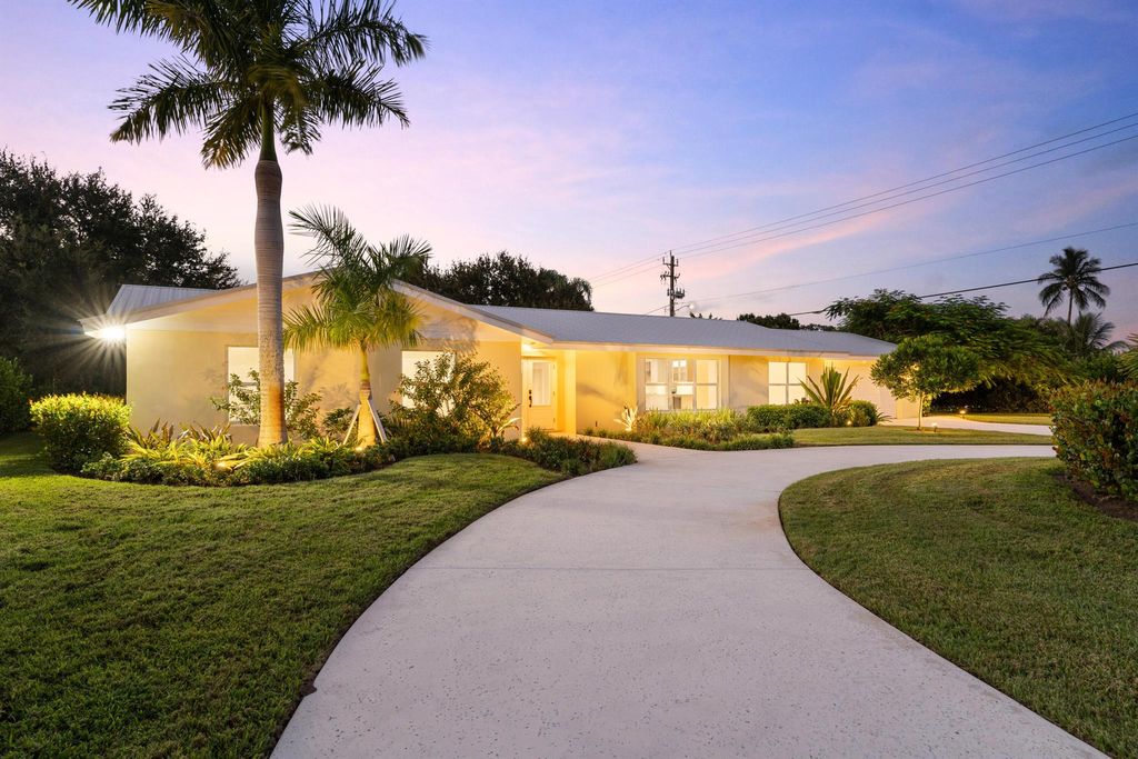 Photo of 1609 NW River Trail, Stuart, FL 34994 (MLS # R11136250)