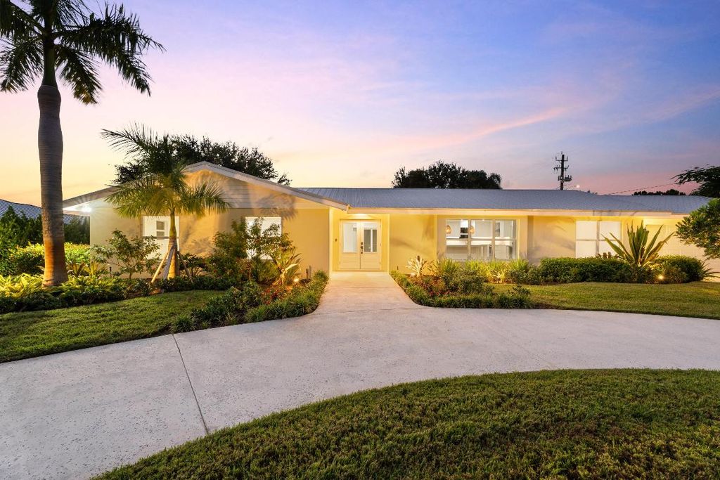 Photo of 1609 NW River Trail, Stuart, FL 34994 (MLS # R11136250)