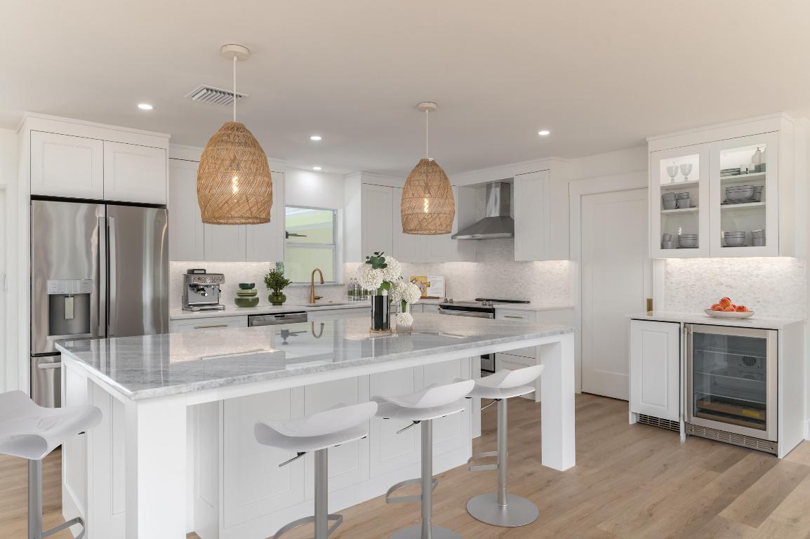 NORTH RIVER SHORES - Residential