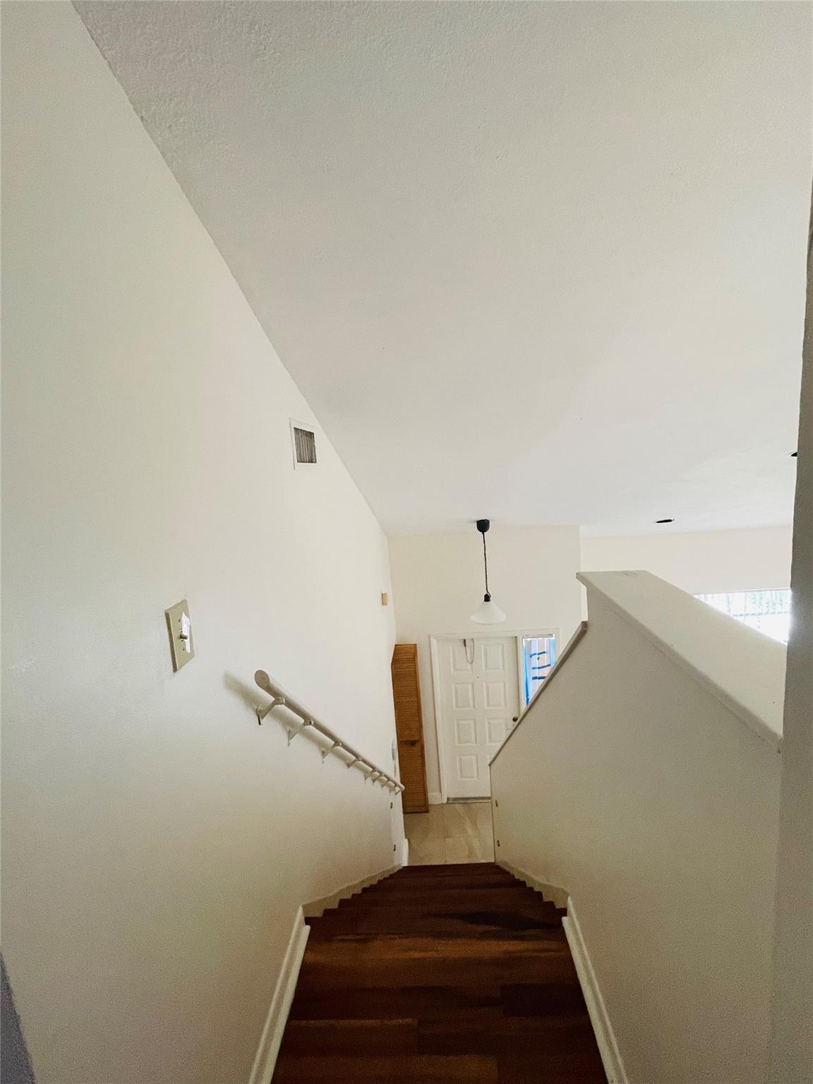 SHENANDOAH - Residential Lease