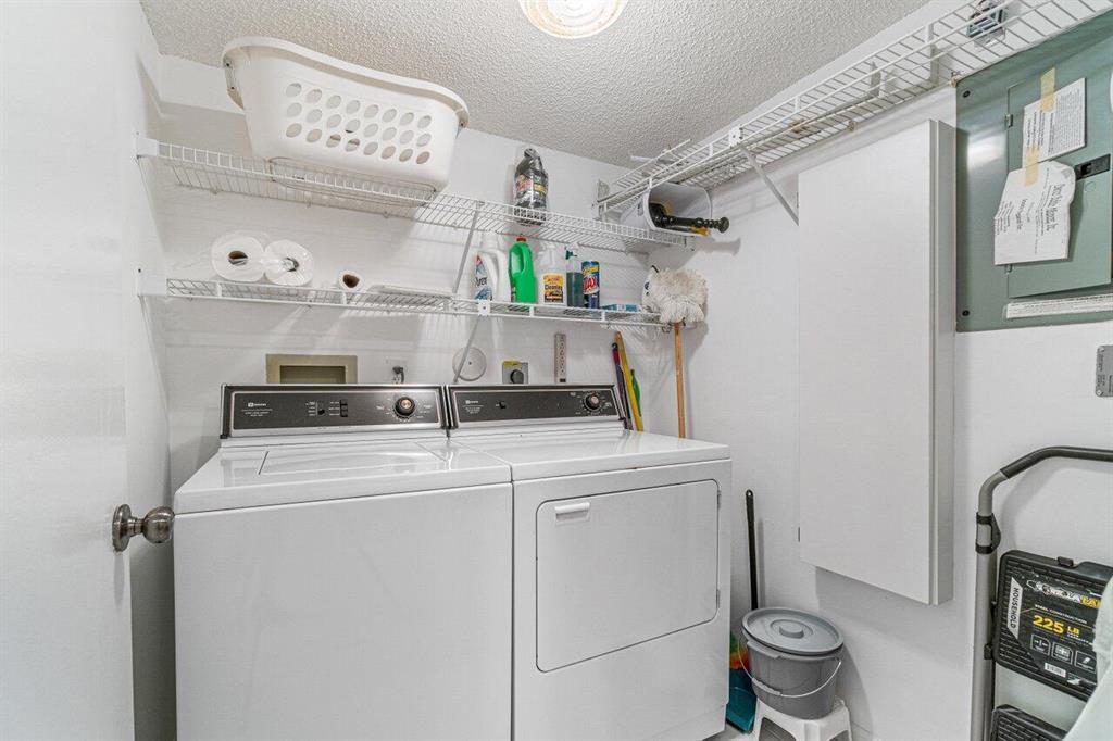 PALM ISLES - Residential